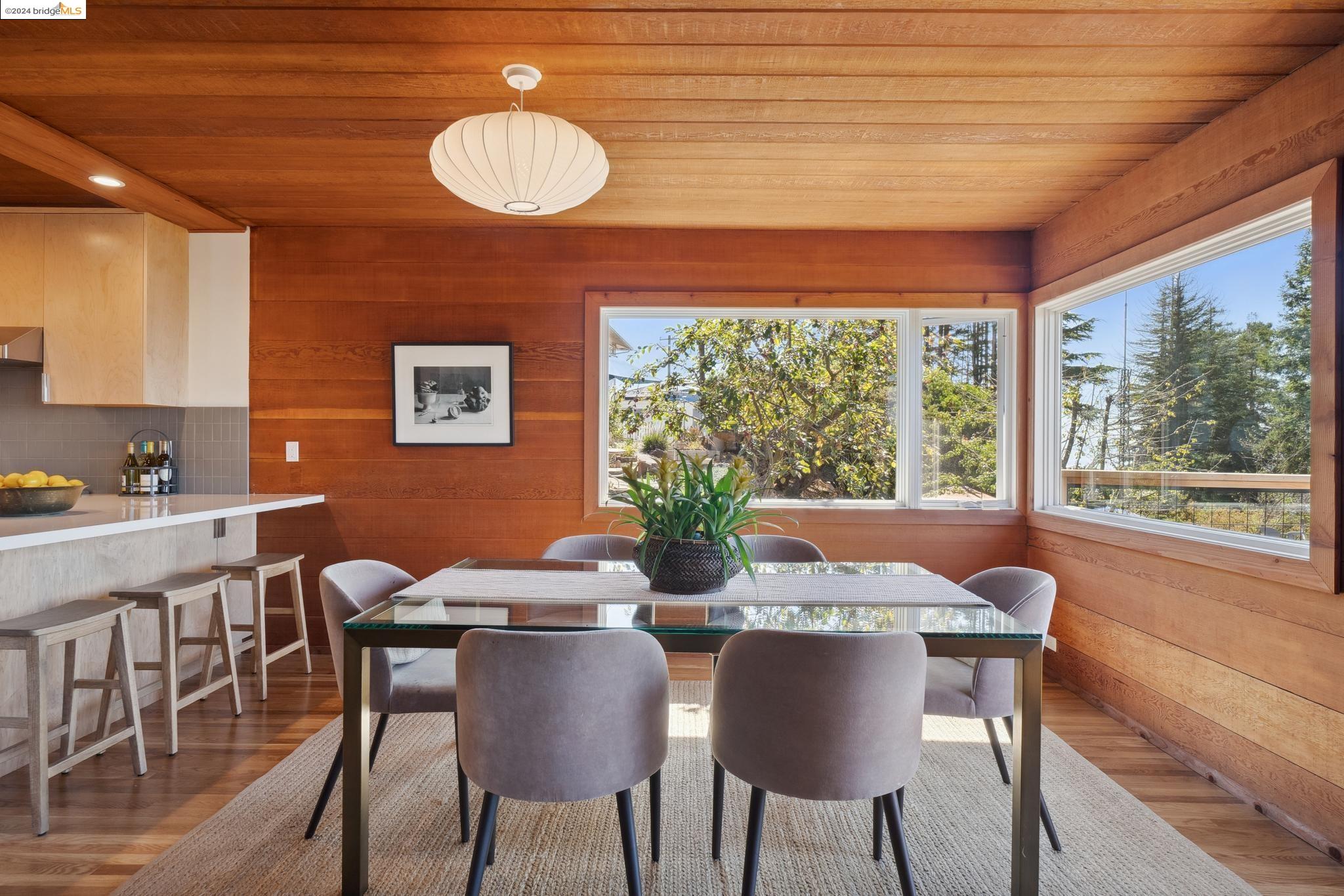 1305 Contra Costa Dr