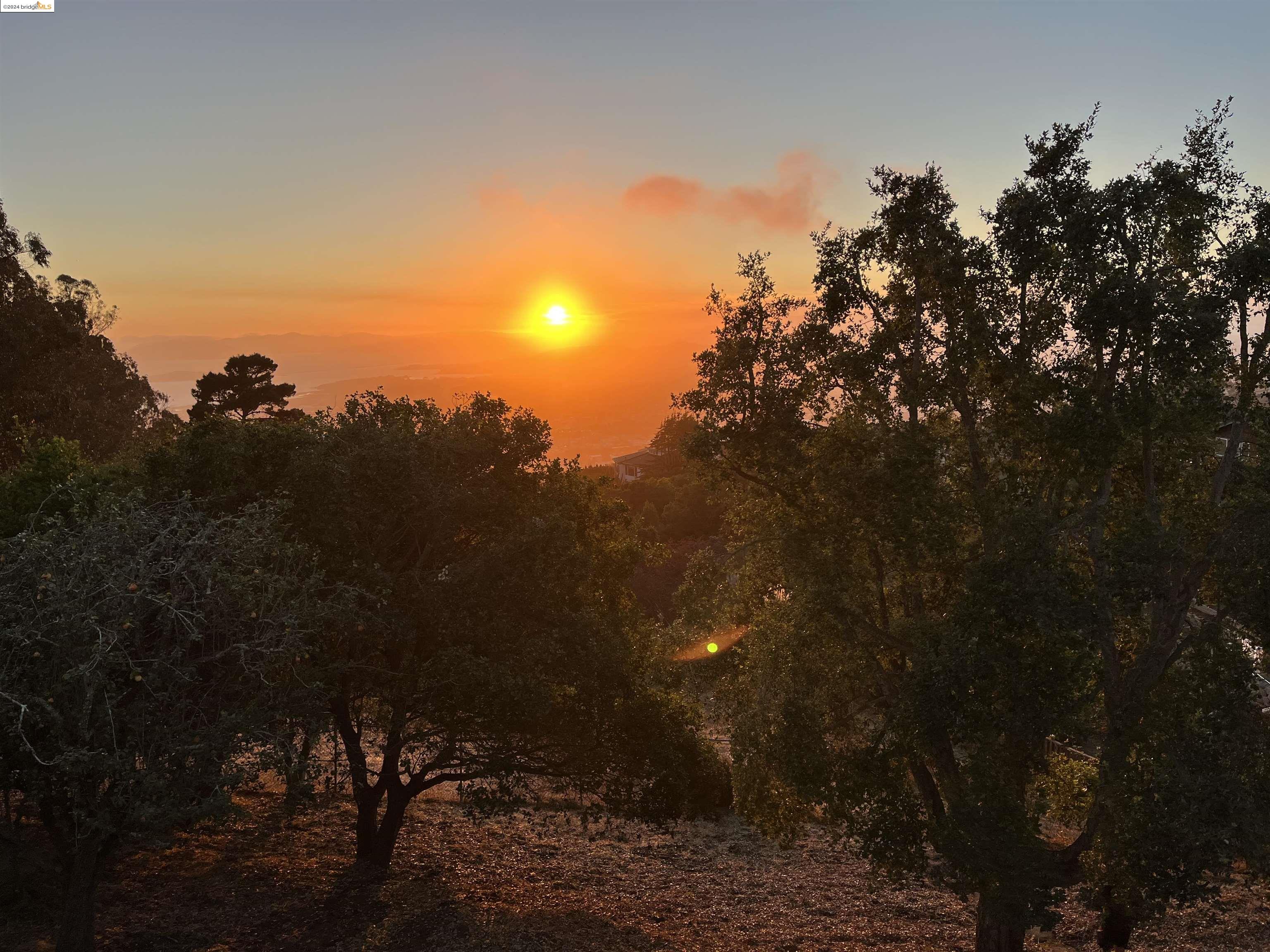 1305 Contra Costa Dr