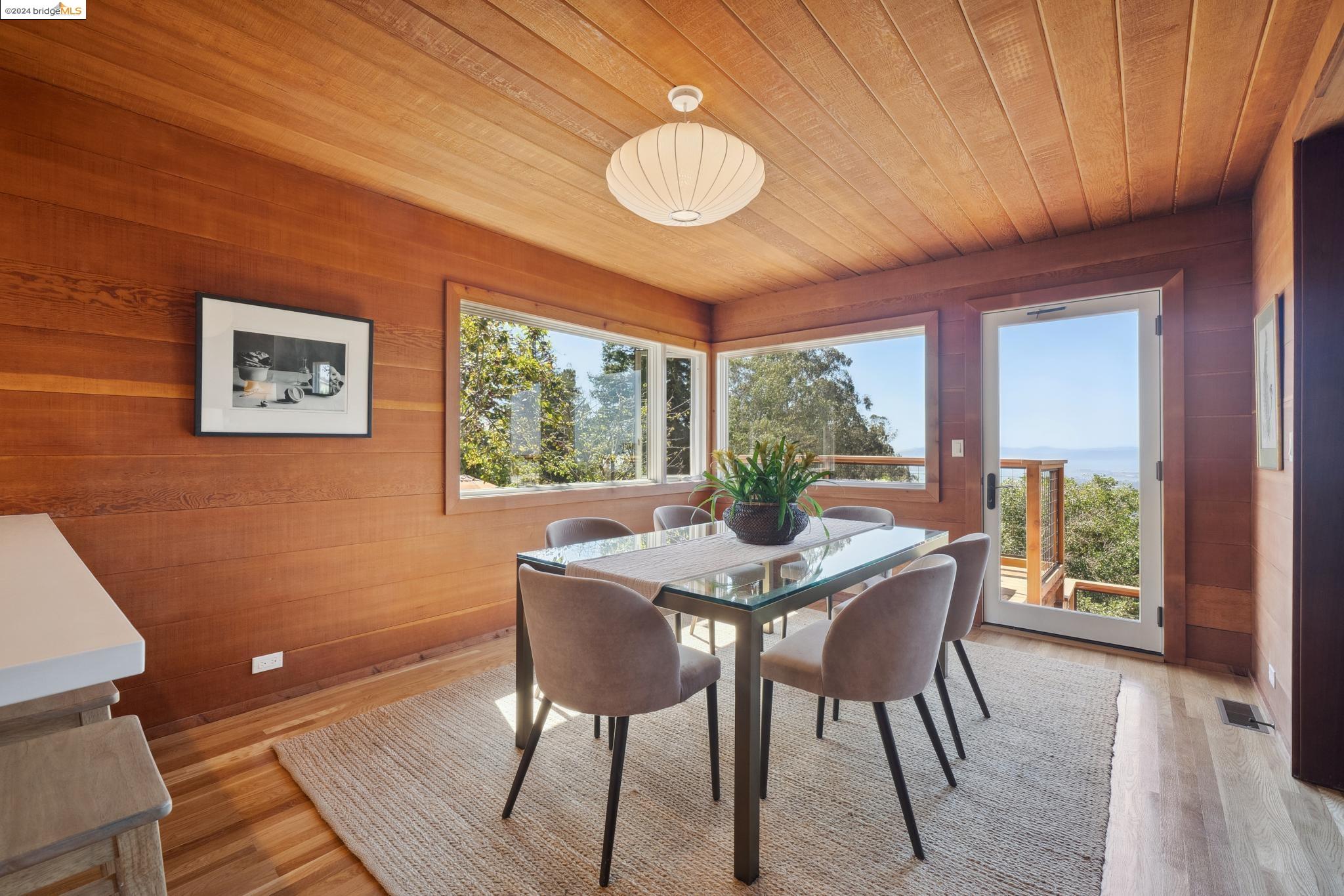 1305 Contra Costa Dr