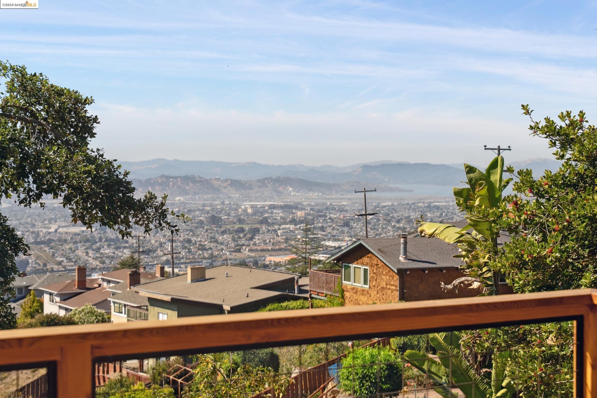 1305 Contra Costa Dr