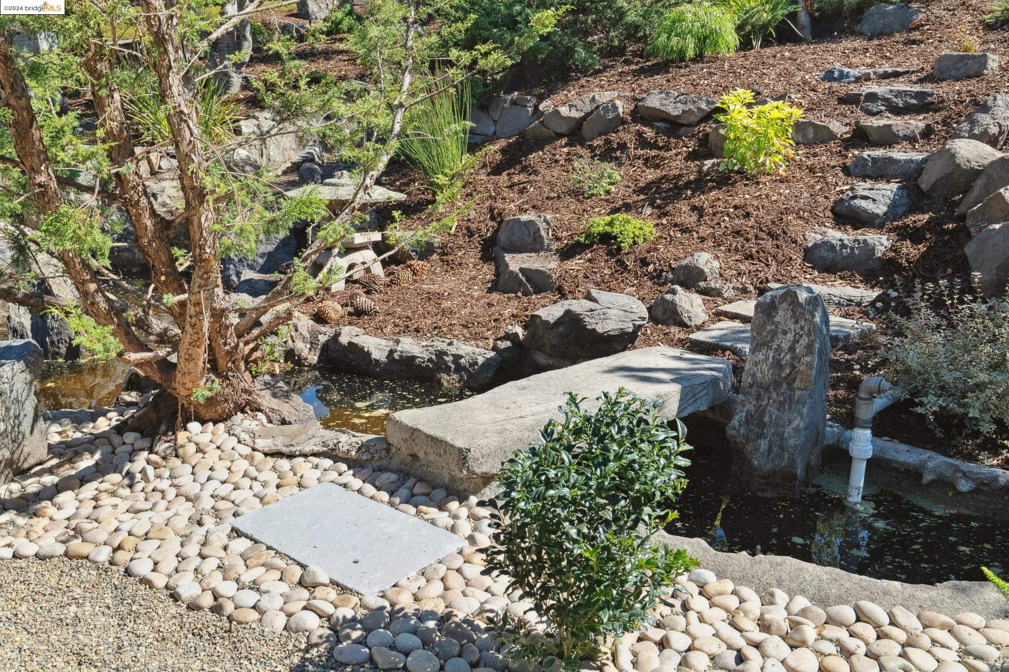 1305 Contra Costa Dr