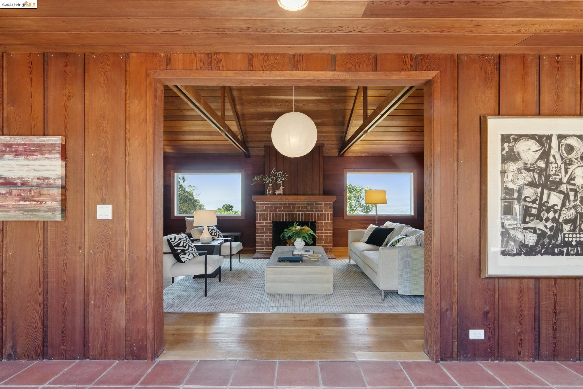 1305 Contra Costa Dr