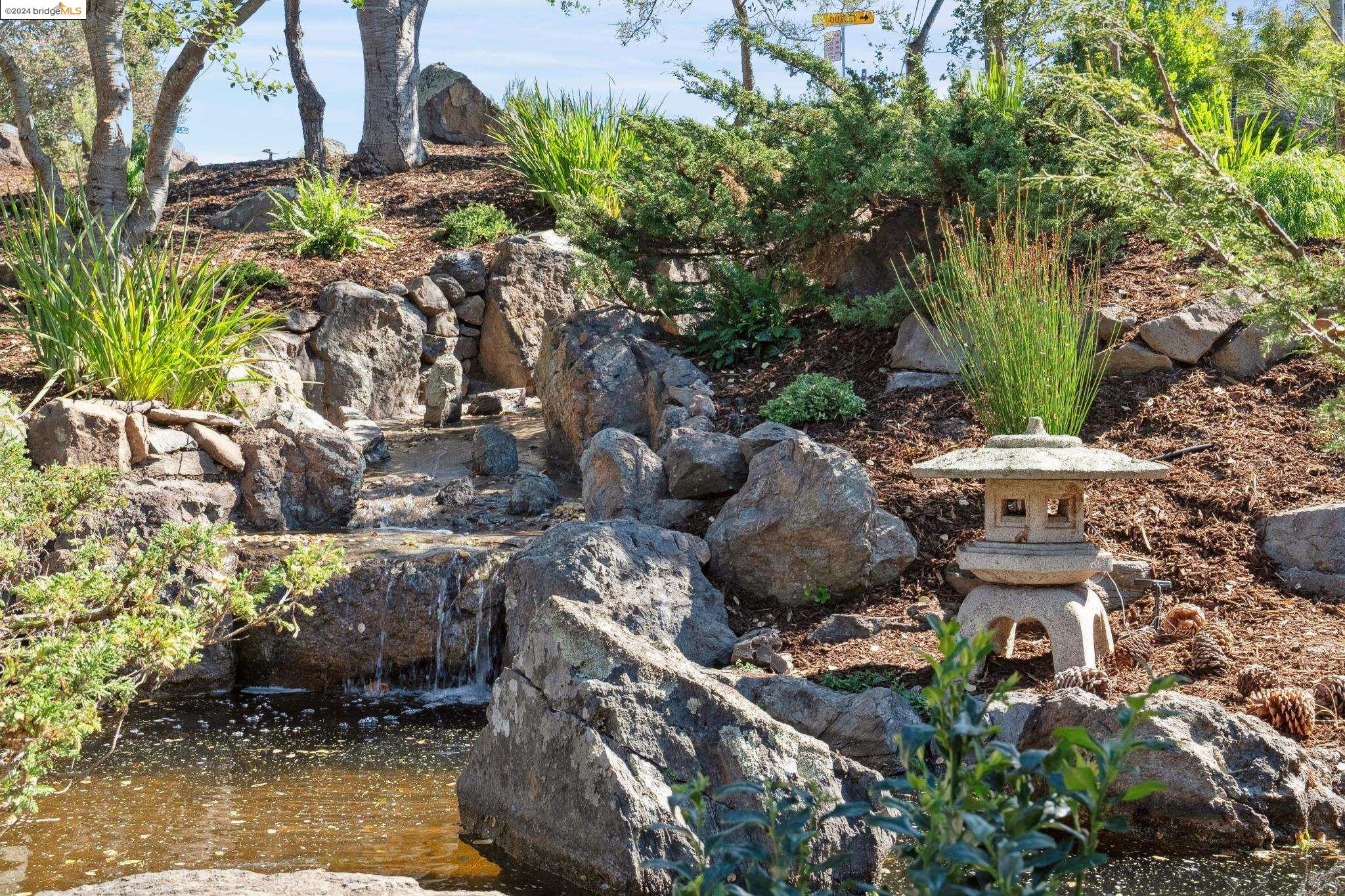 1305 Contra Costa Dr