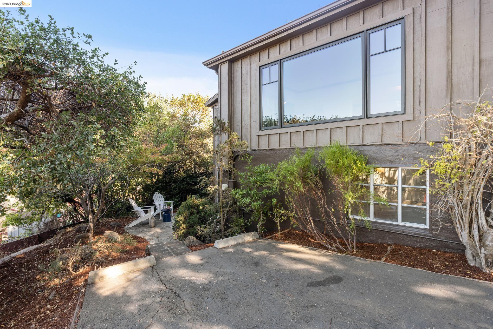 772 Colusa Ave