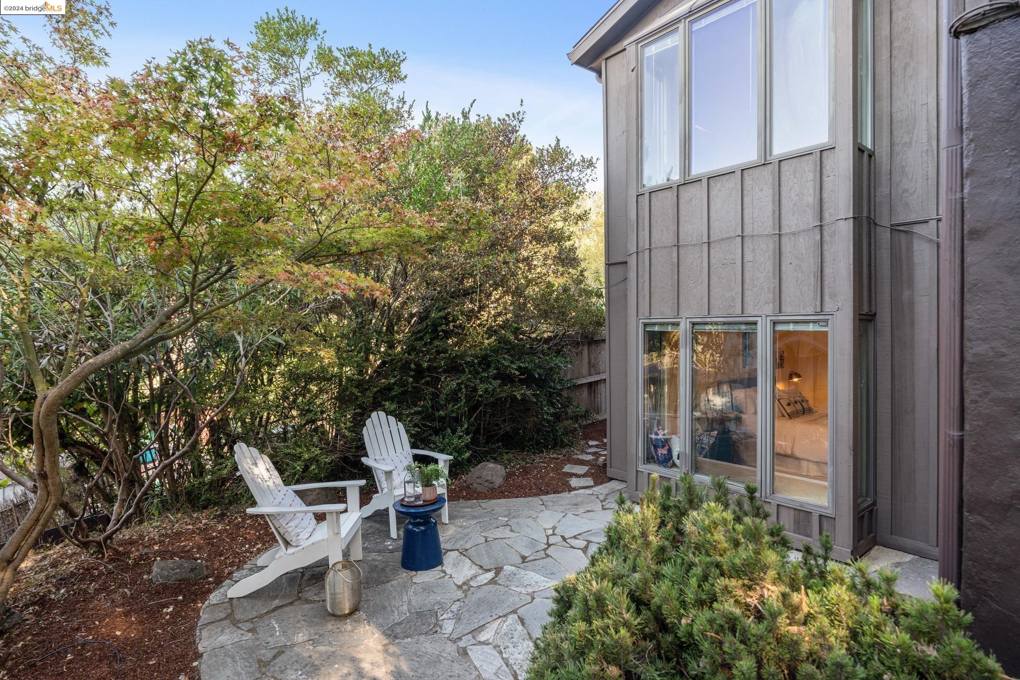 772 Colusa Ave