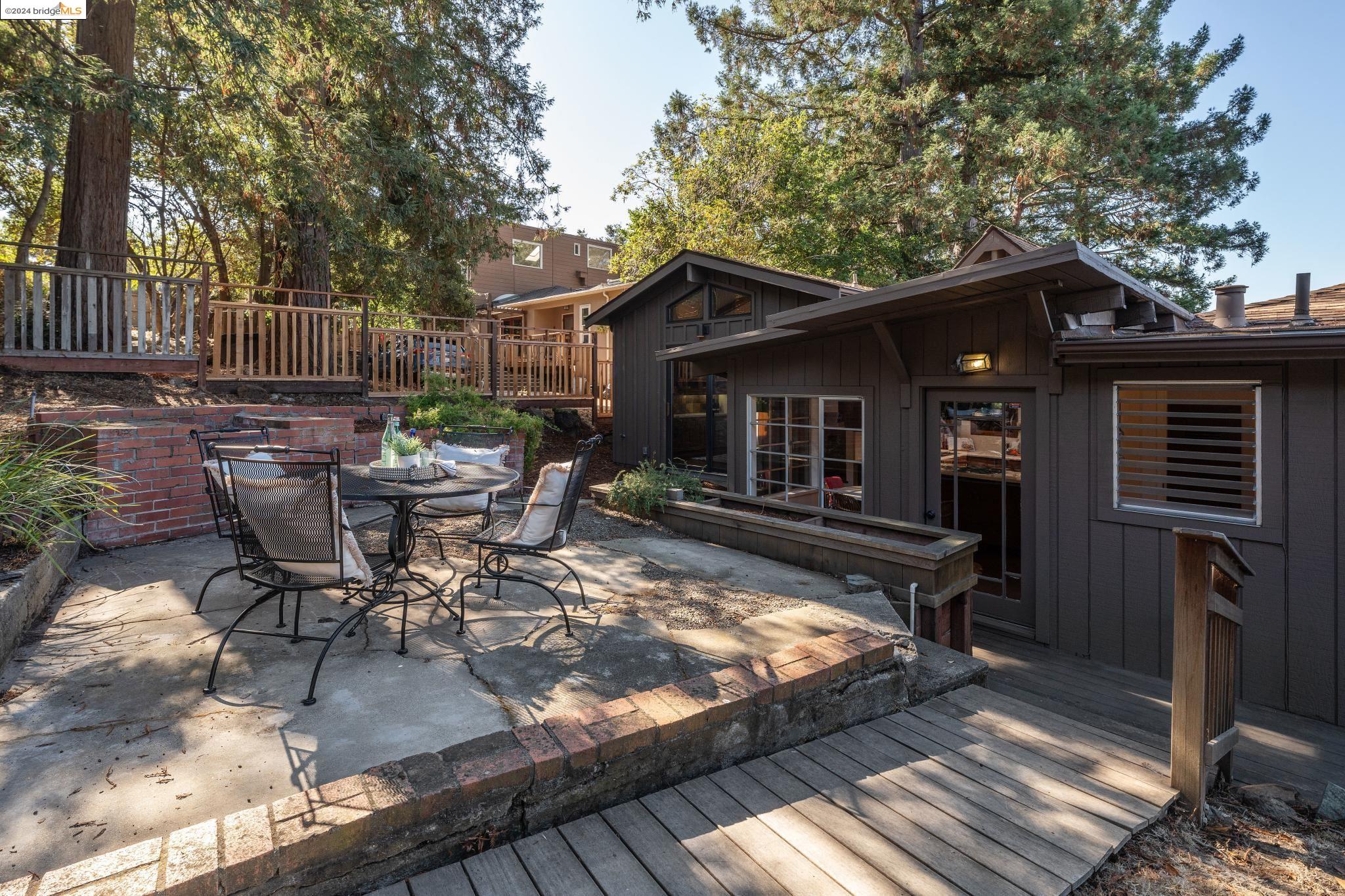 772 Colusa Ave