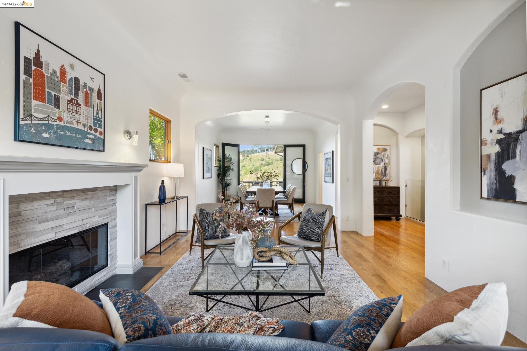 1033 Amito Dr