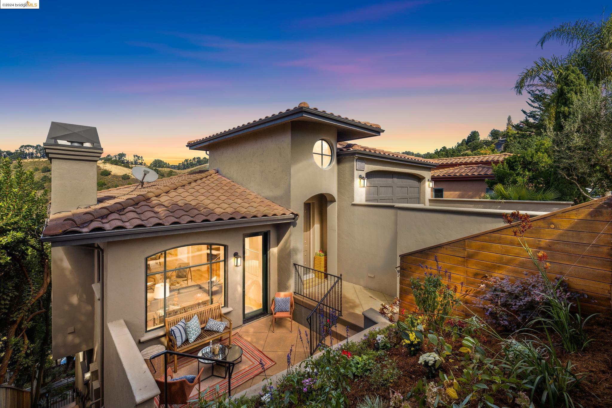 1033 Amito Dr