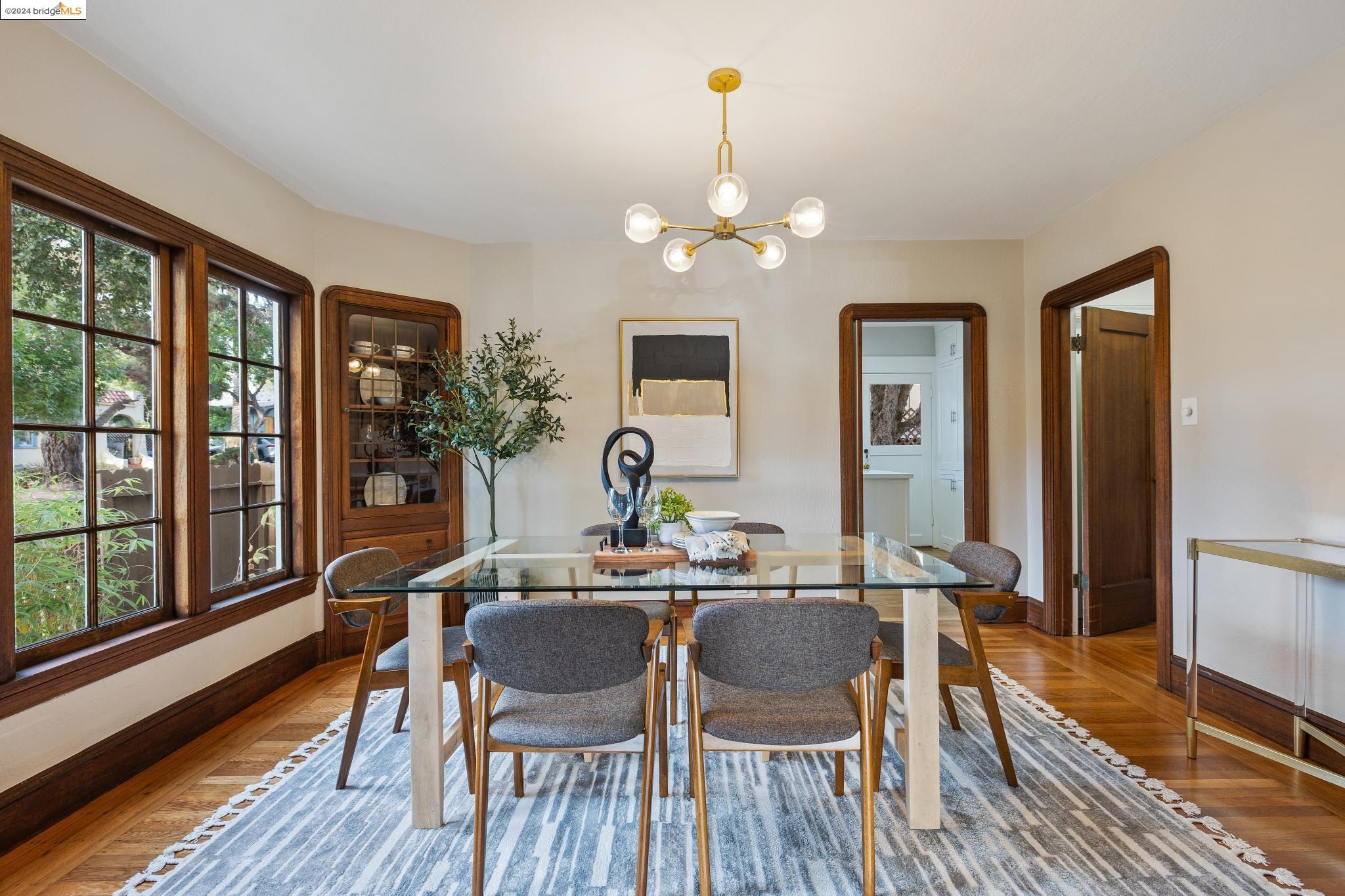831 Ensenada Ave