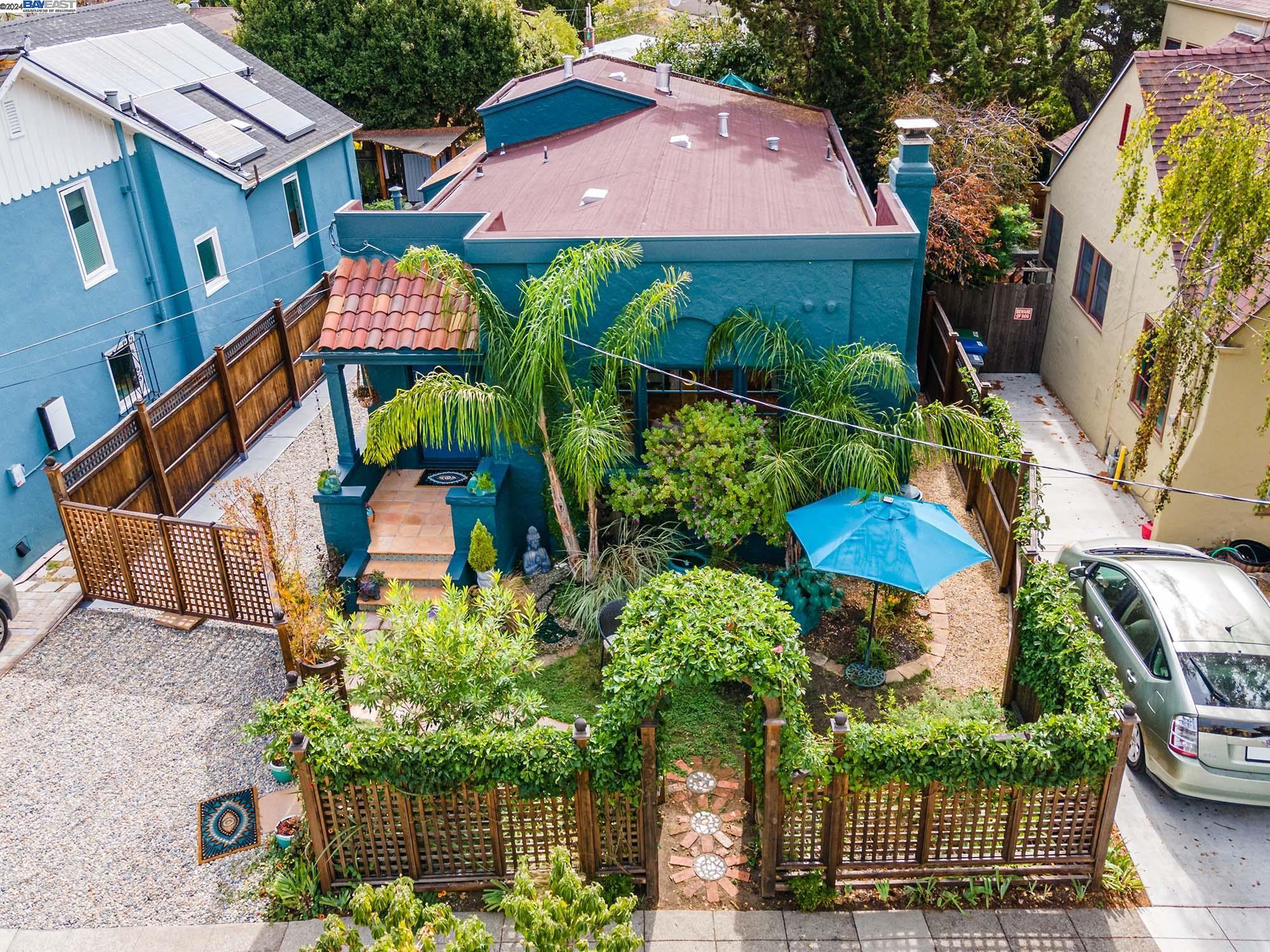 1652 Oak View Avenue