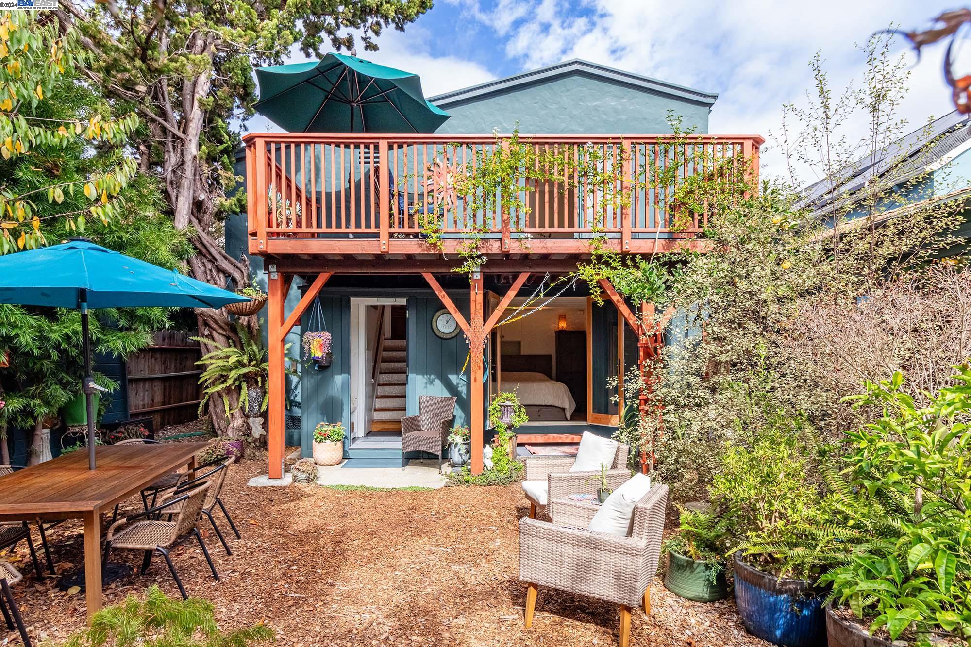 1652 Oak View Avenue