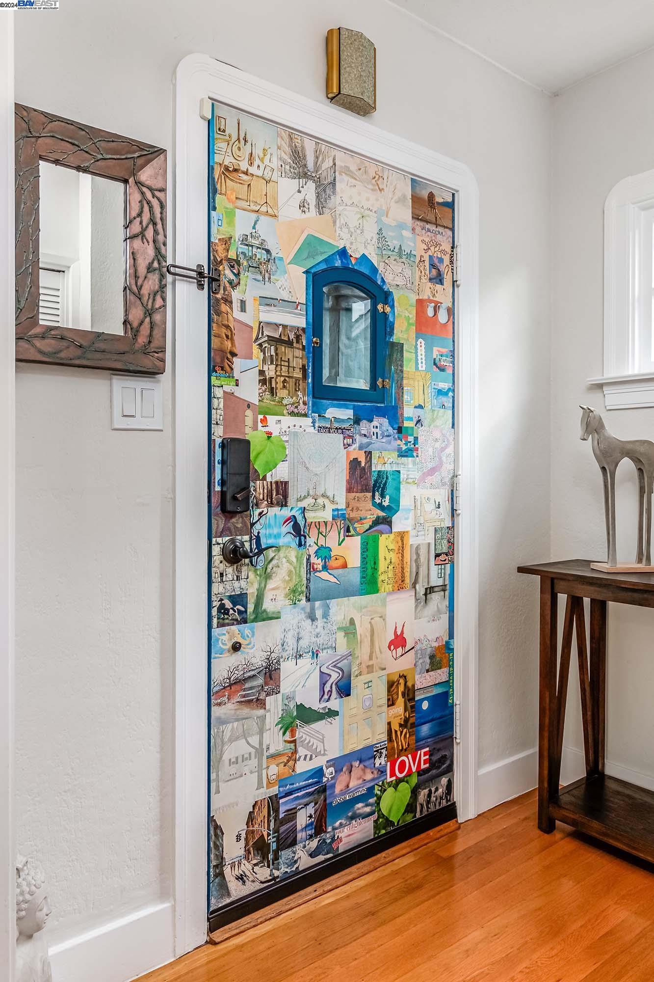 1652 Oak View Avenue