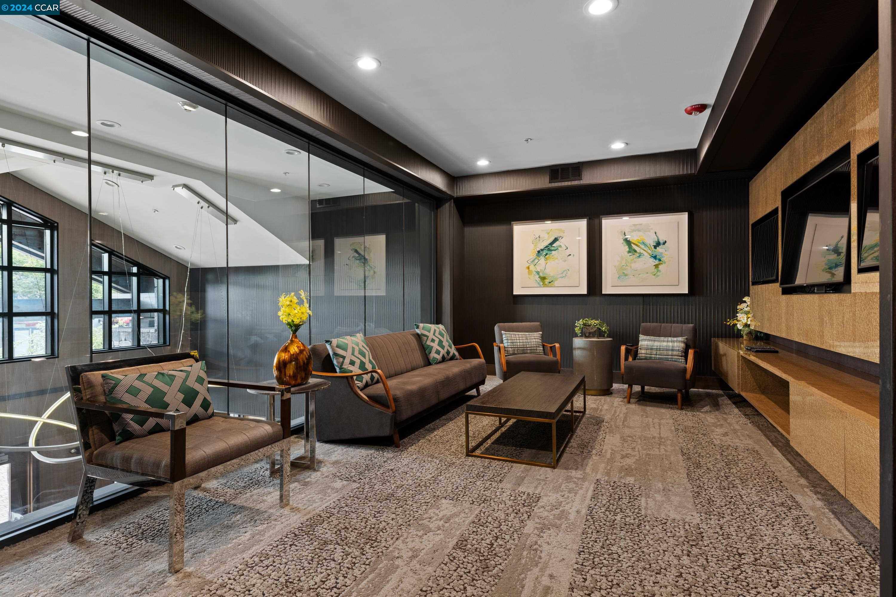 1000 Dewing Ave # 209