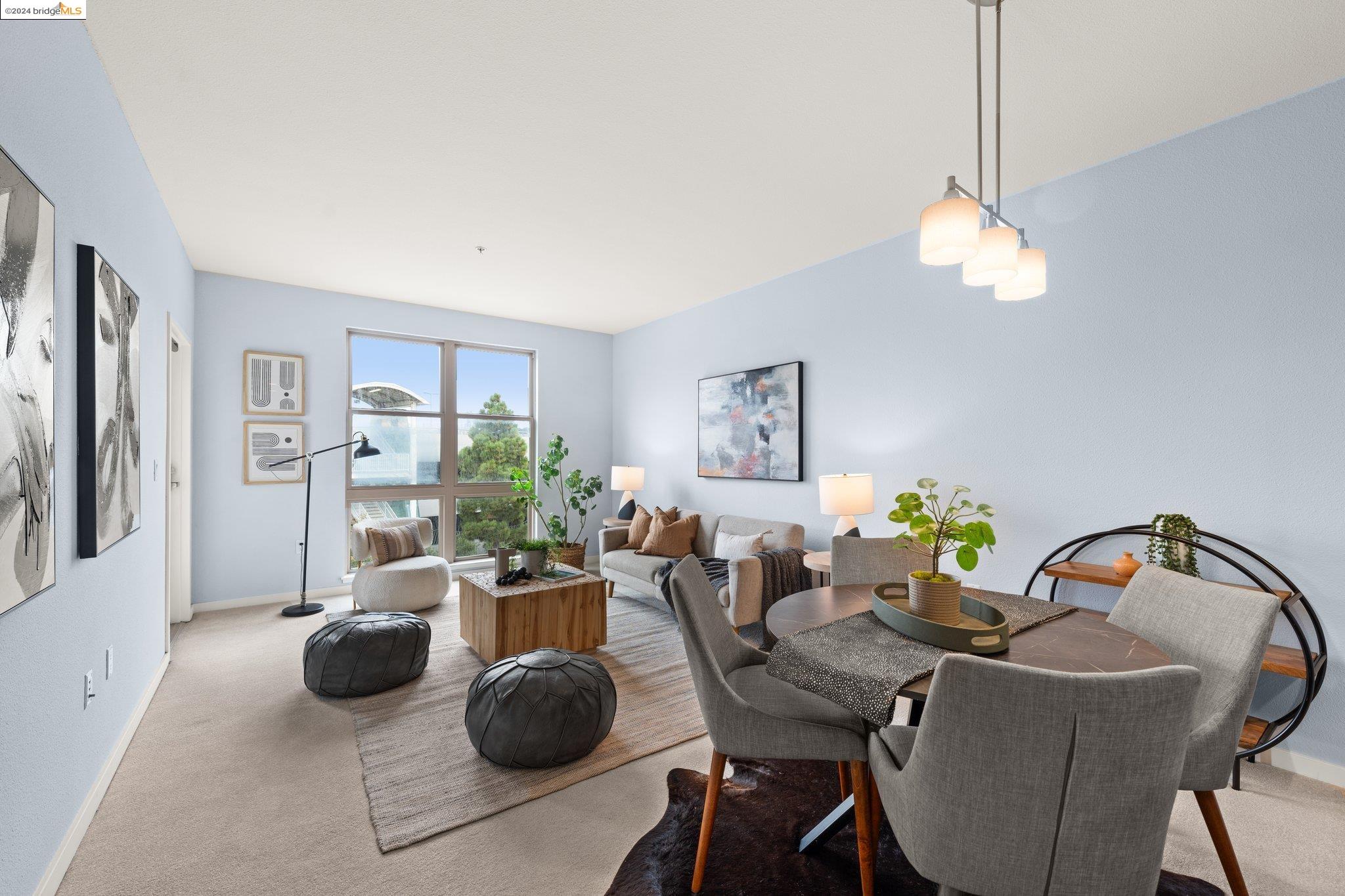 1488 El Camino Real # 302