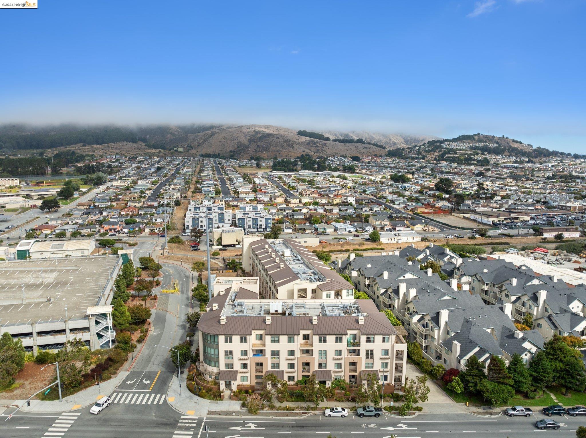 1488 El Camino Real # 302