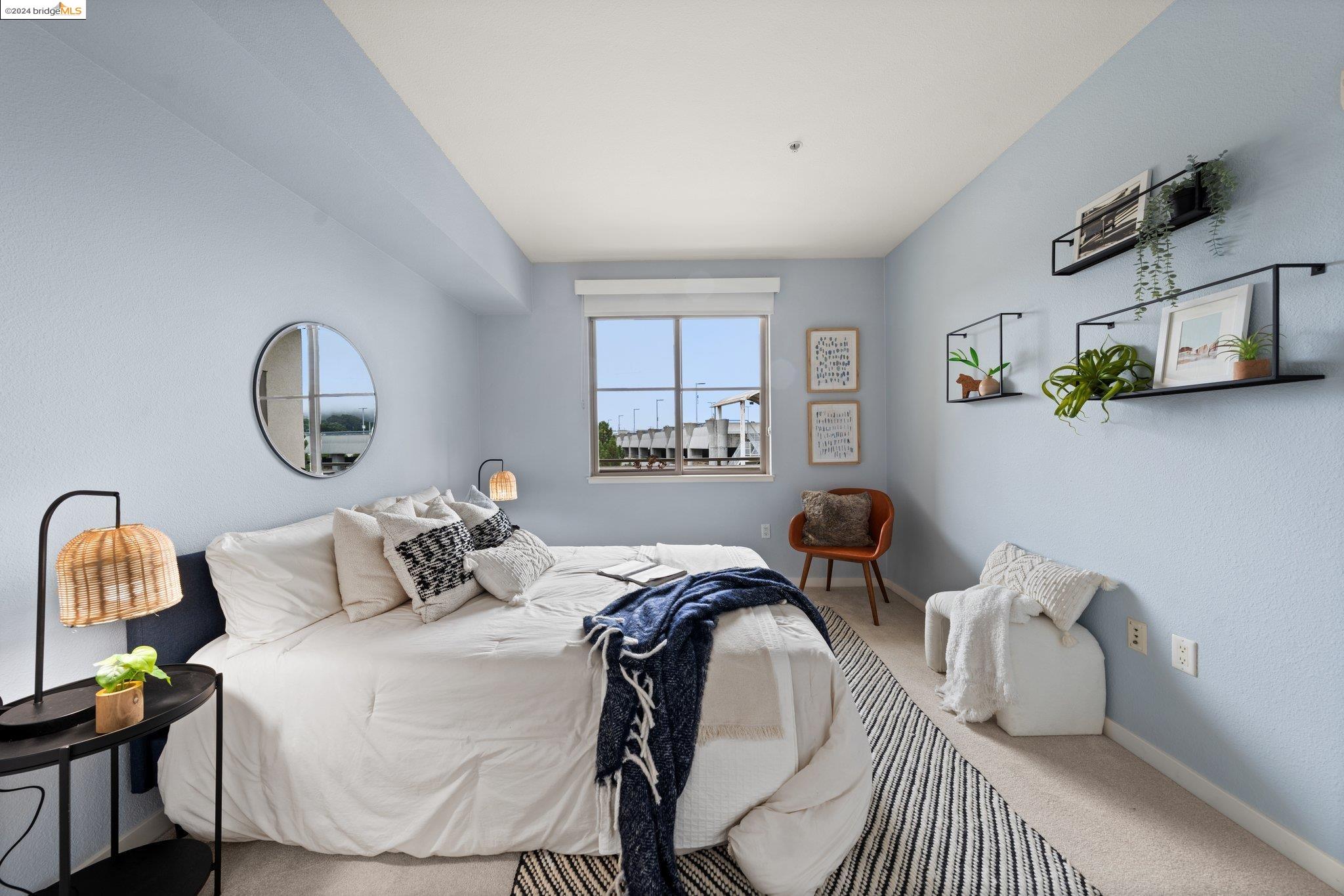 1488 El Camino Real # 302