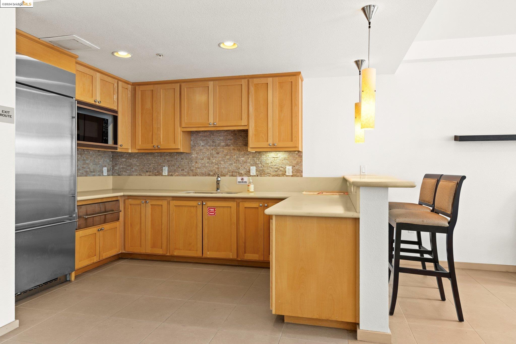 1488 El Camino Real # 302