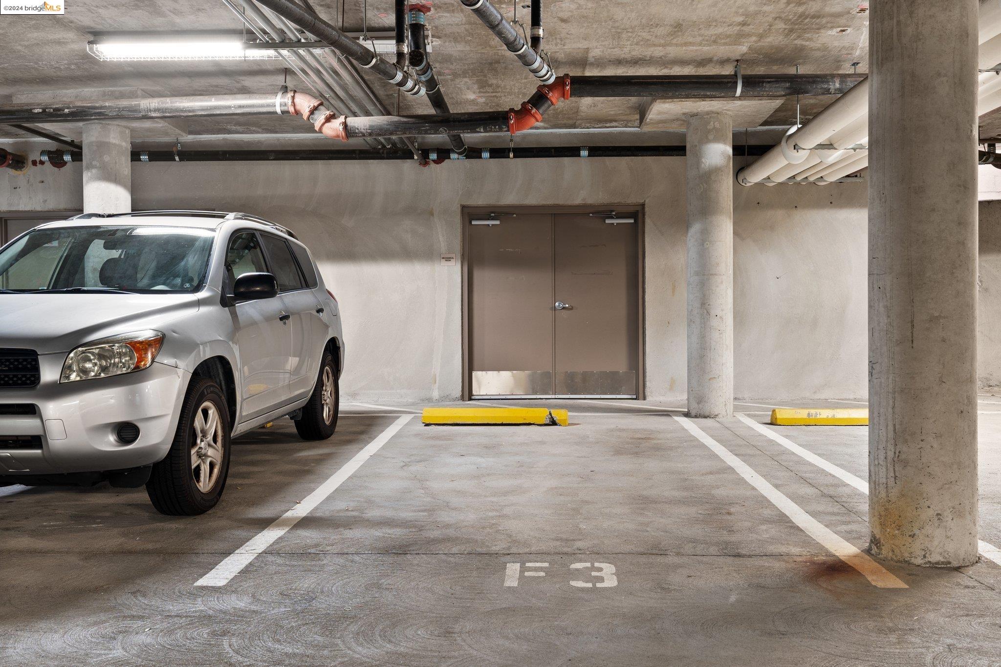 1488 El Camino Real # 302