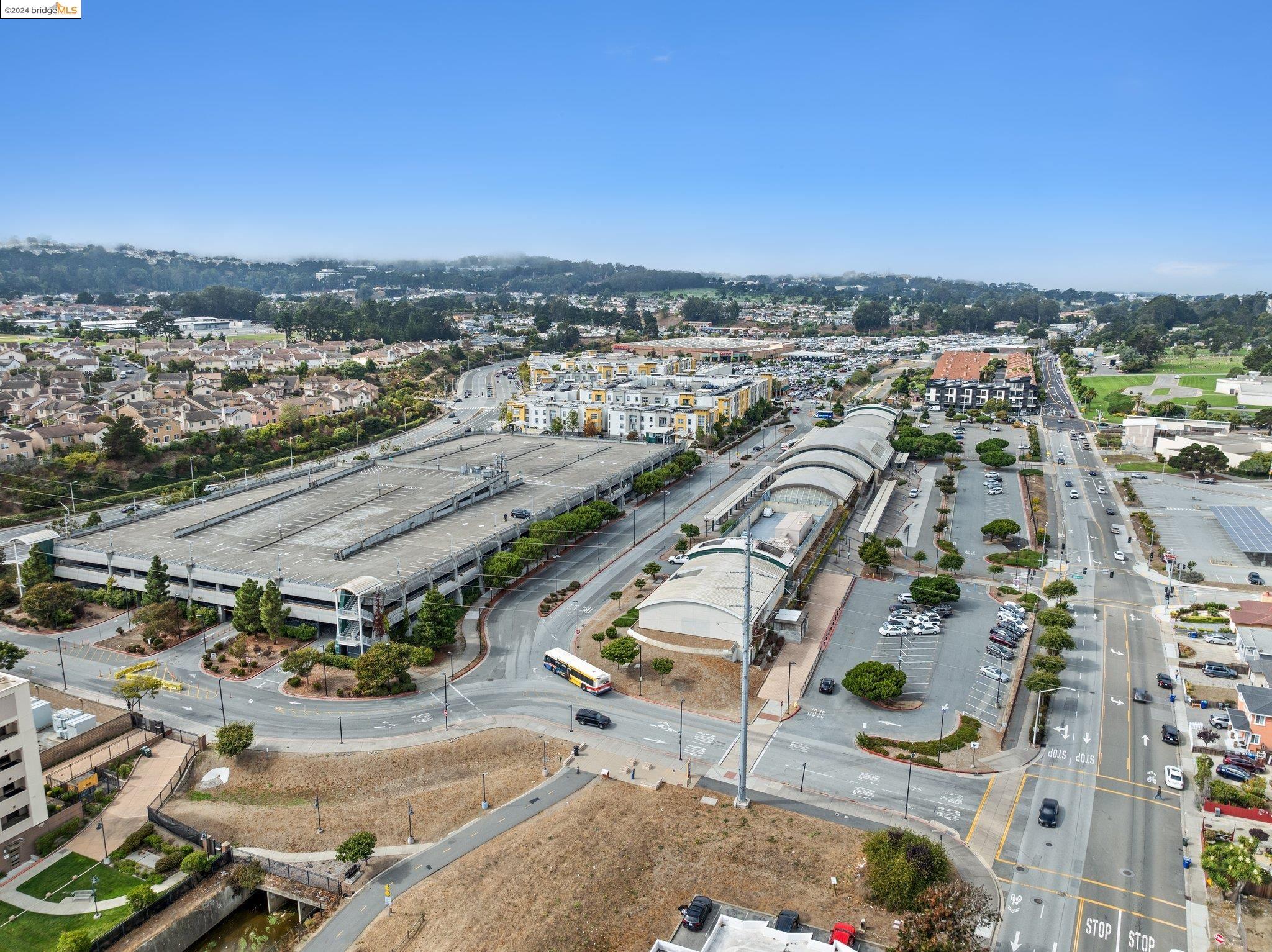 1488 El Camino Real # 302