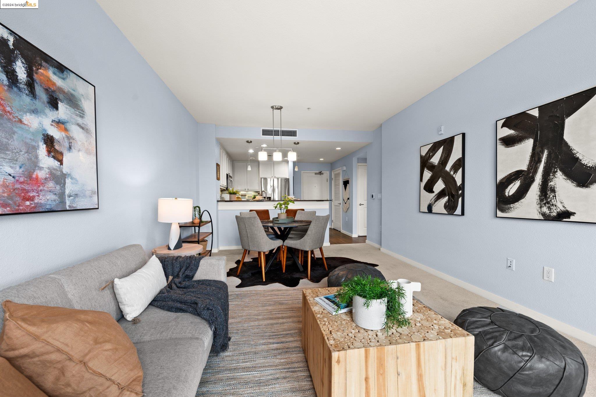 1488 El Camino Real # 302