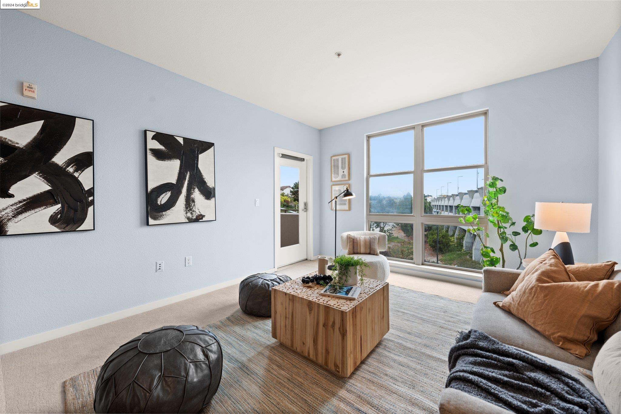 1488 El Camino Real # 302