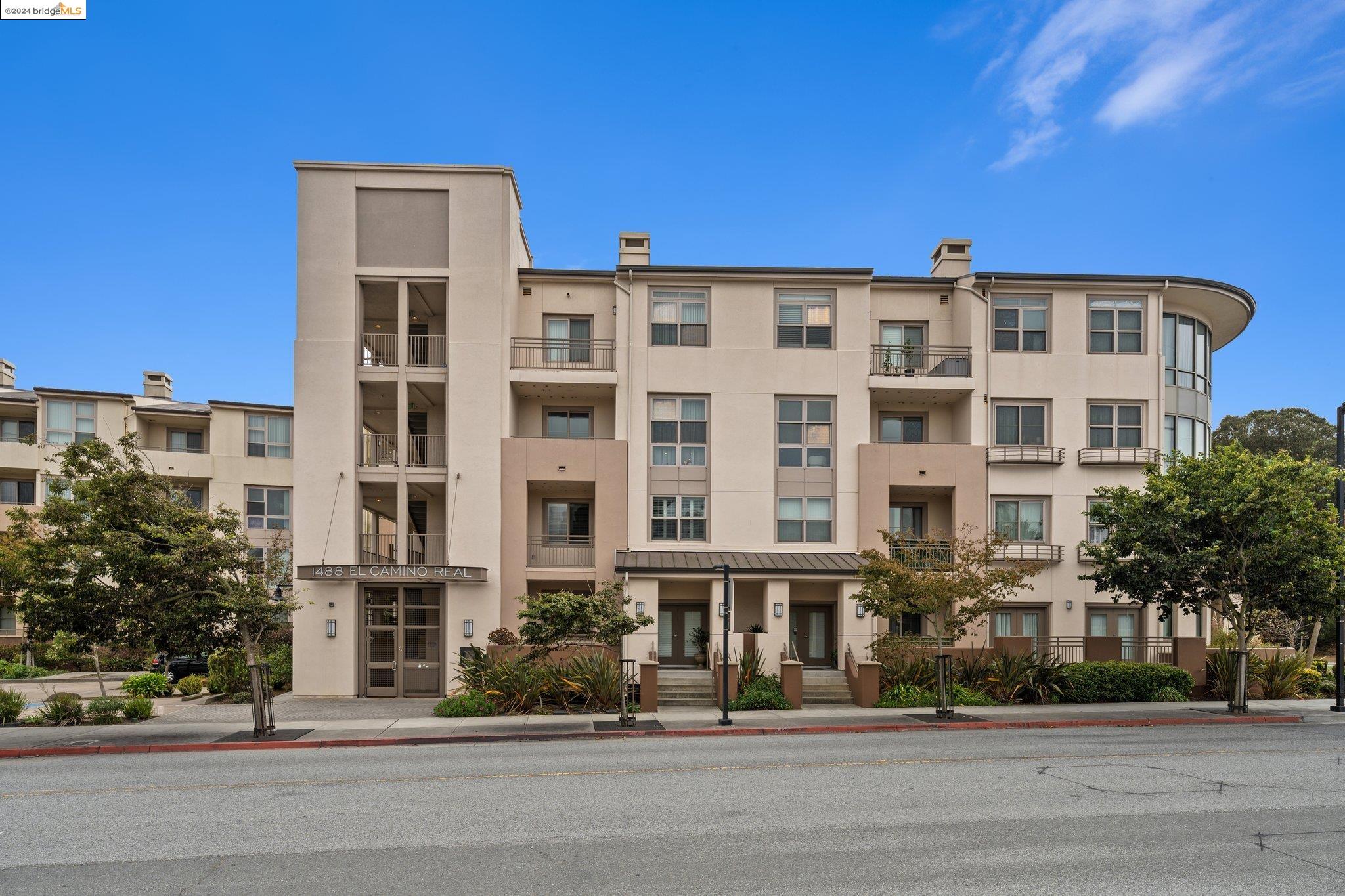 1488 El Camino Real # 302