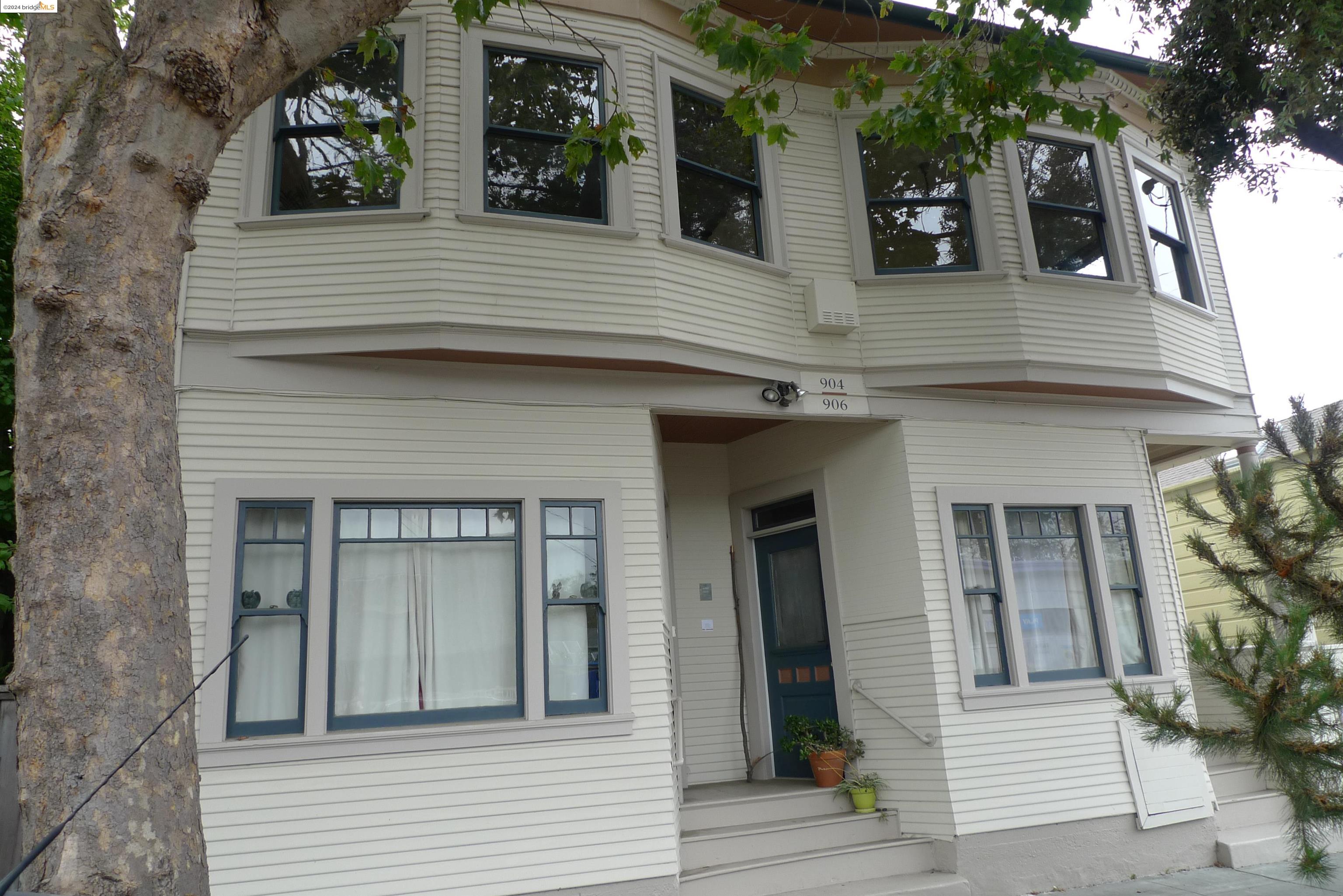 904 Bancroft Way