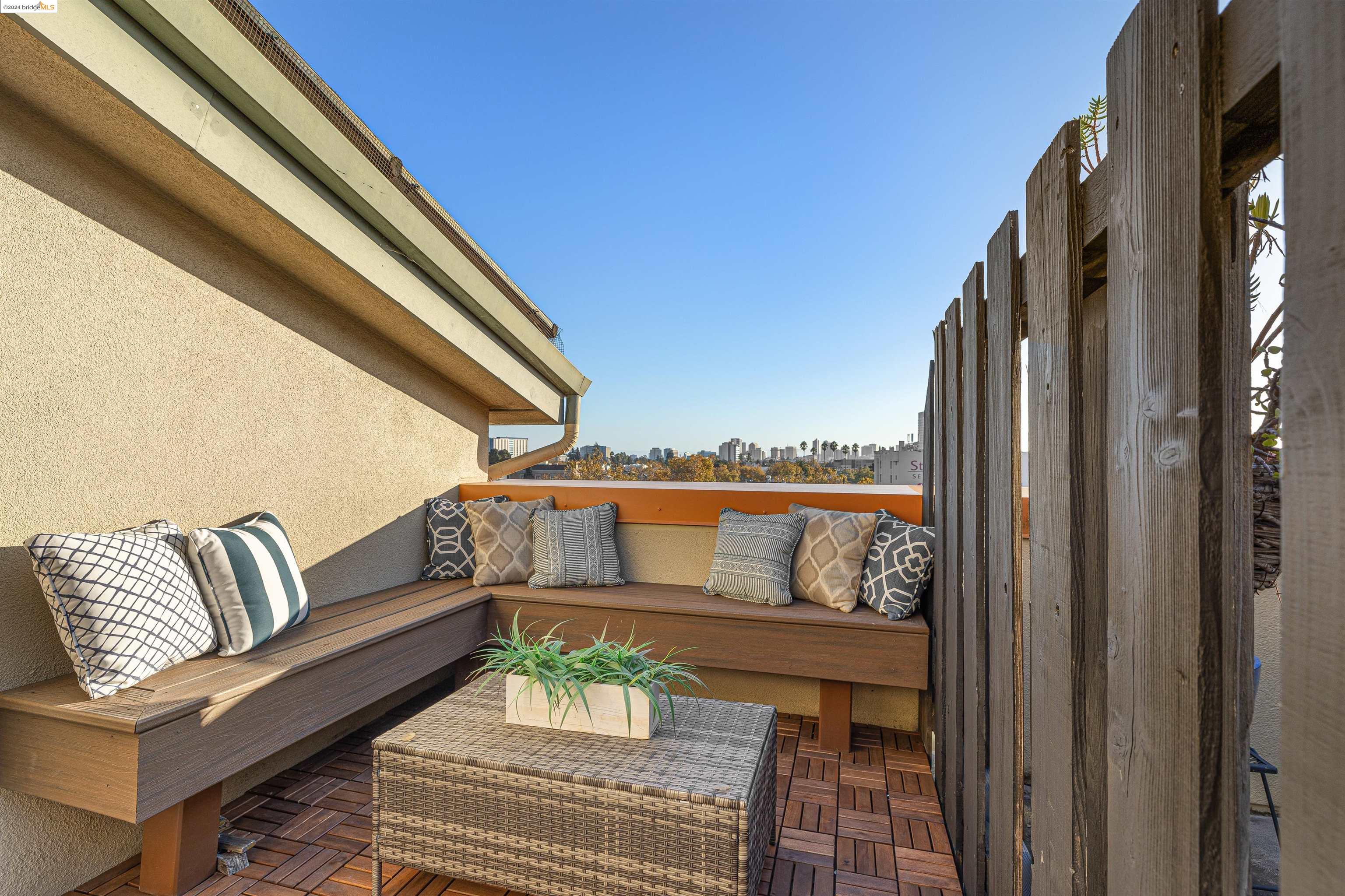 4811 Telegraph Ave # 508