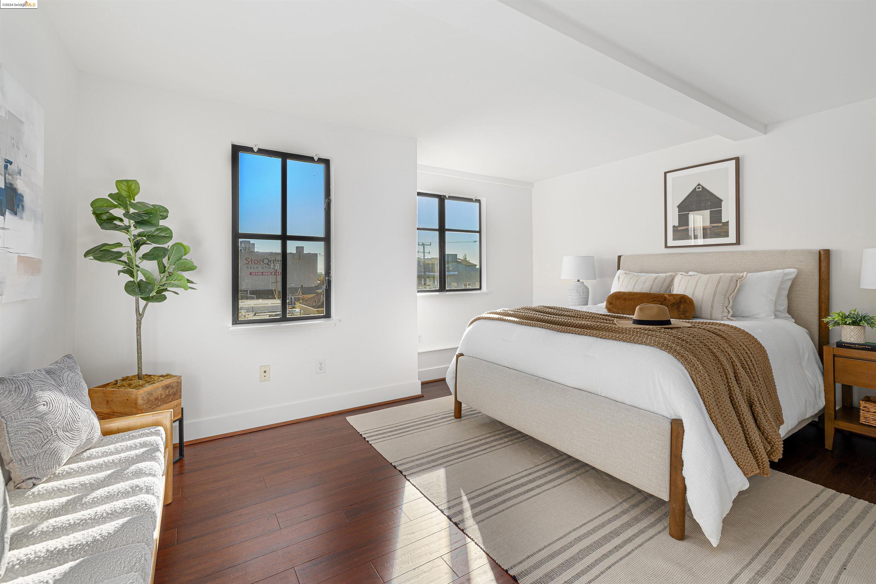 4811 Telegraph Ave # 508