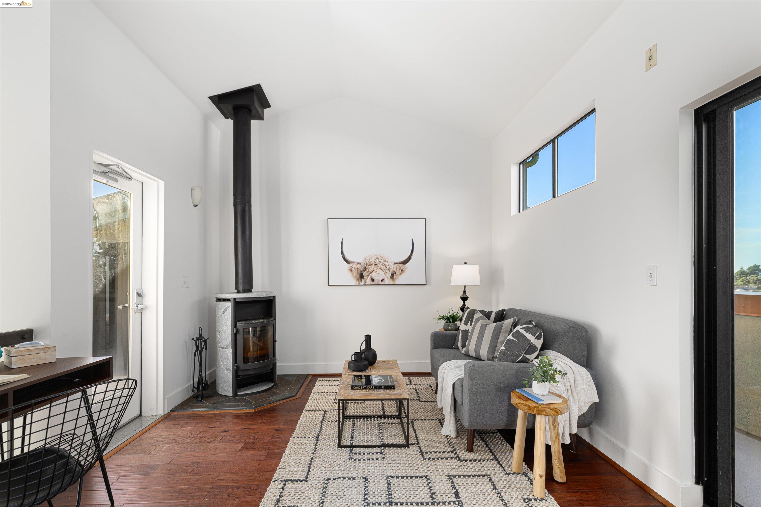 4811 Telegraph Ave # 508