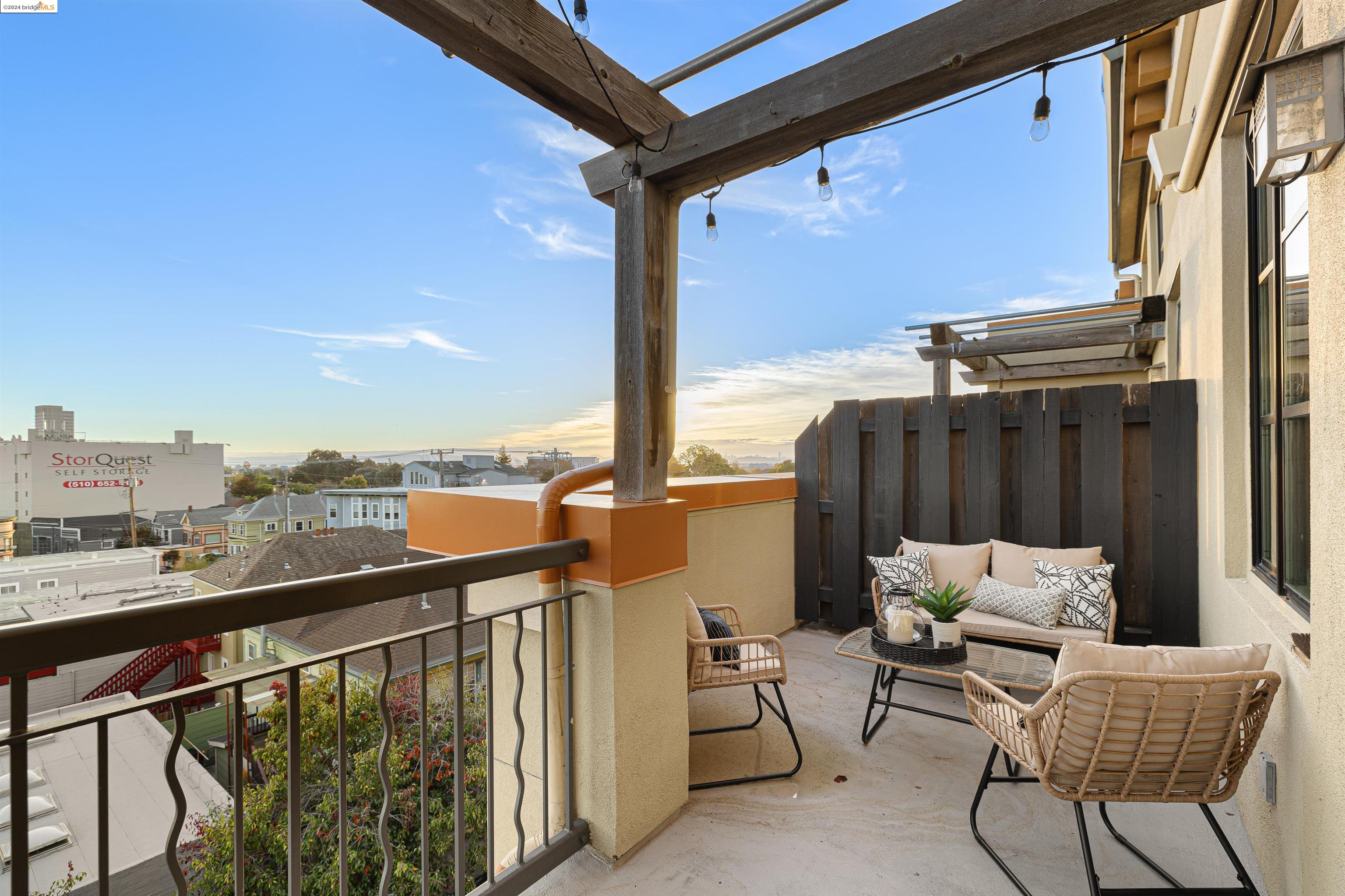 4811 Telegraph Ave # 508