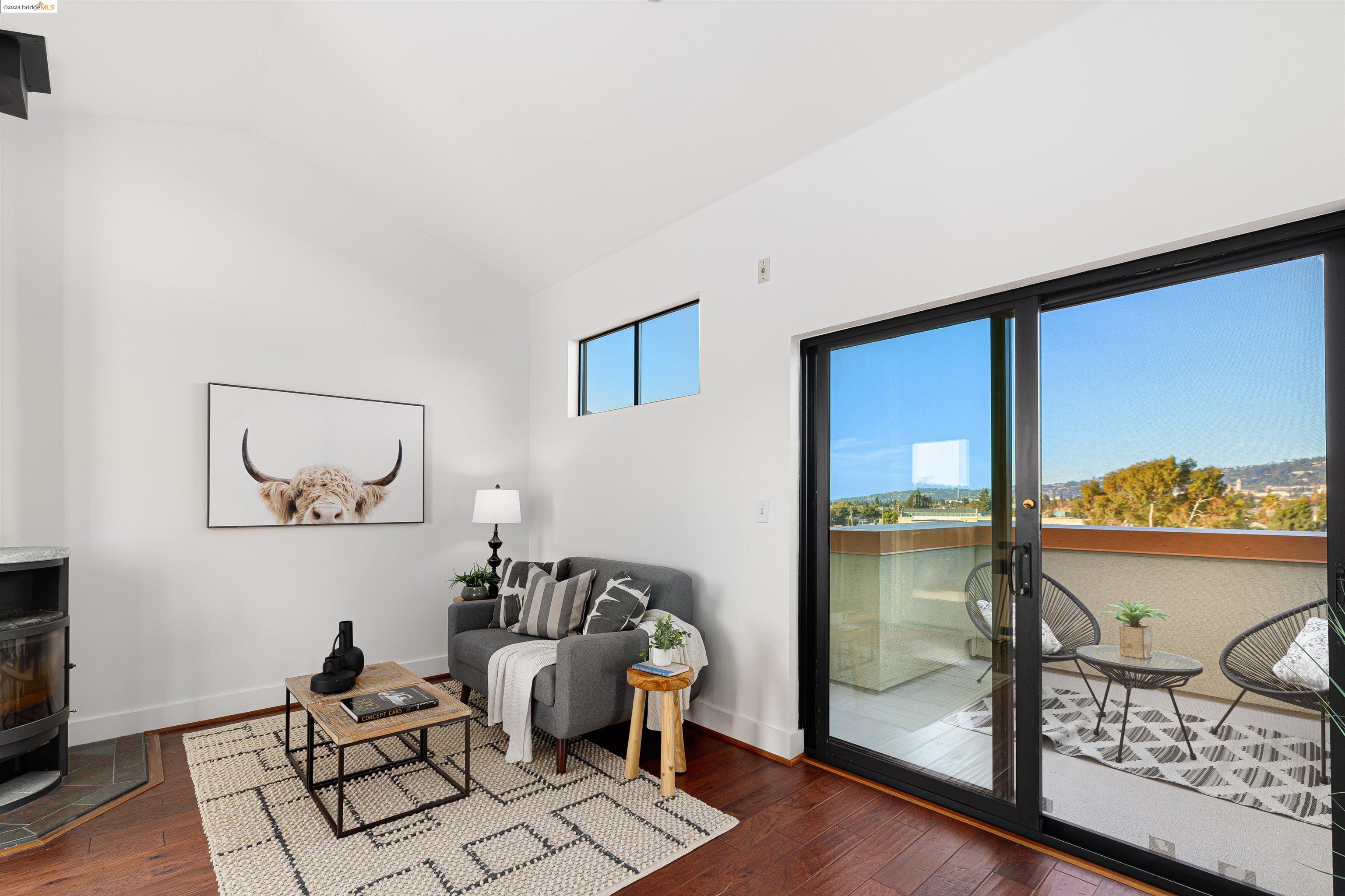 4811 Telegraph Ave # 508