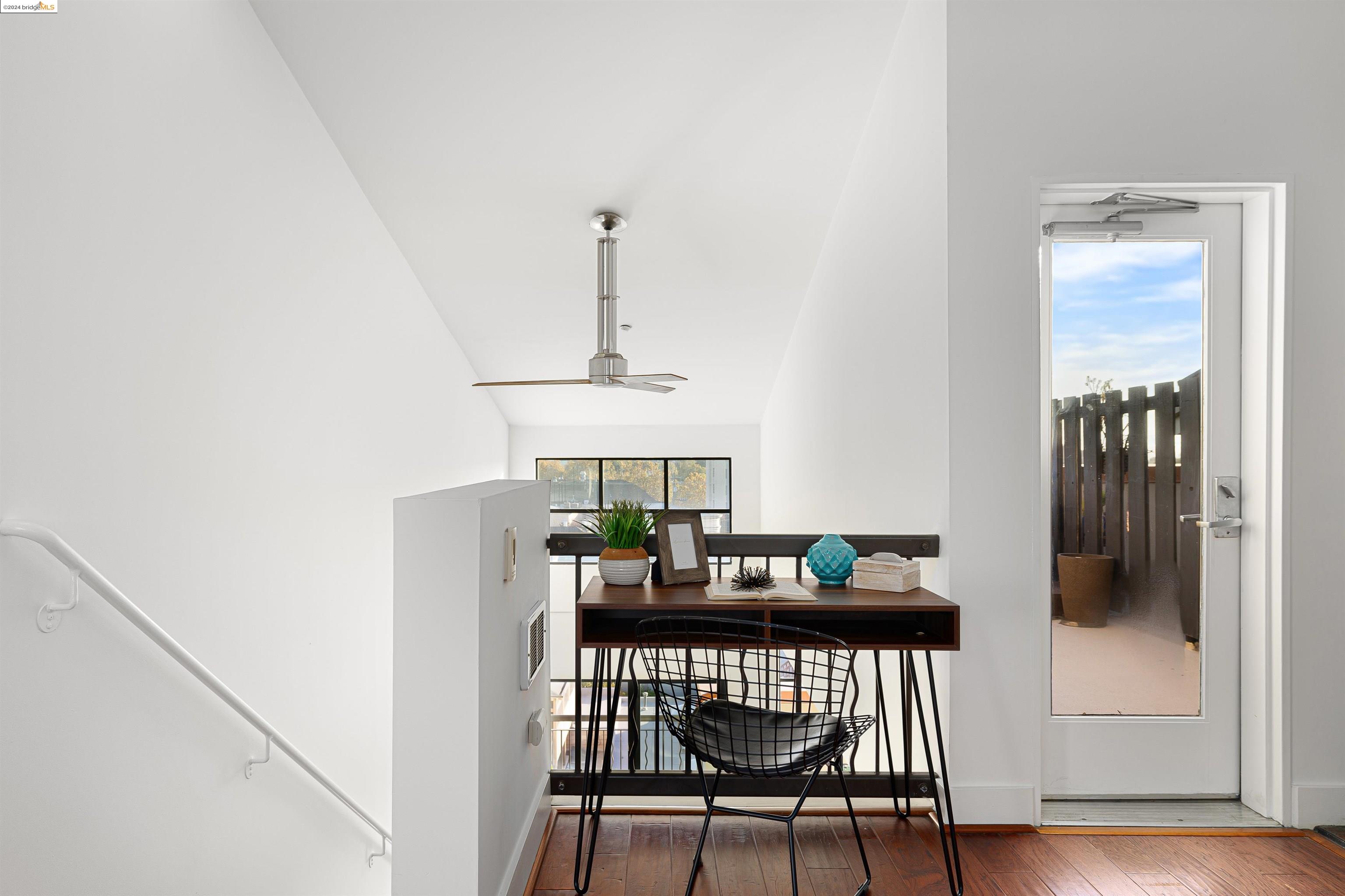 4811 Telegraph Ave # 508