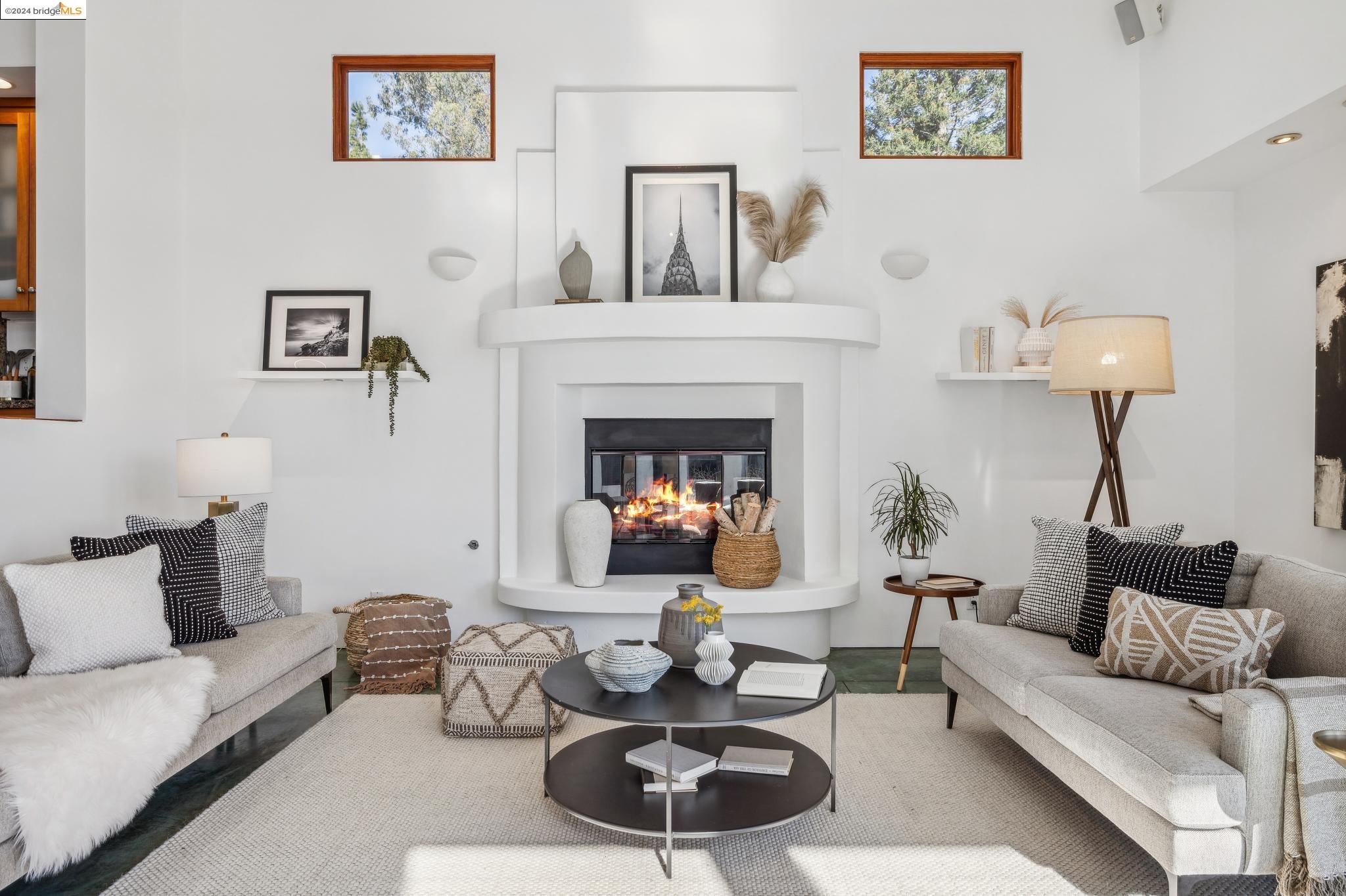 6938 Buckingham Blvd