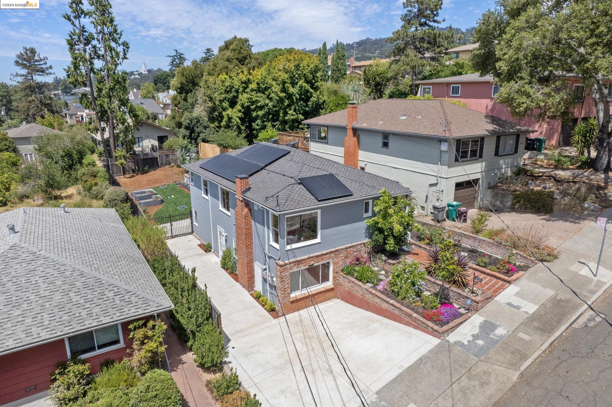 4115 39Th Ave