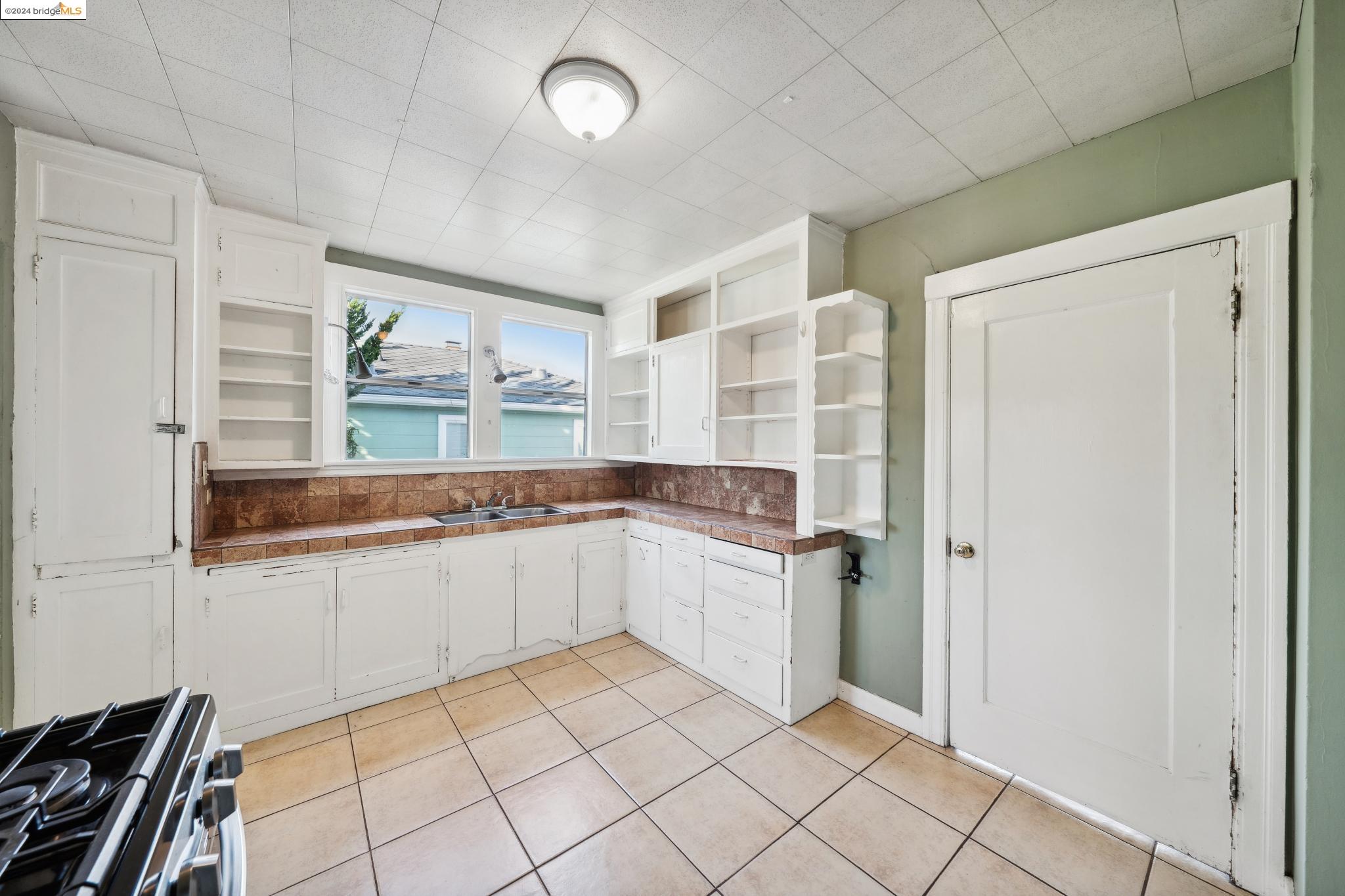455 Key Blvd