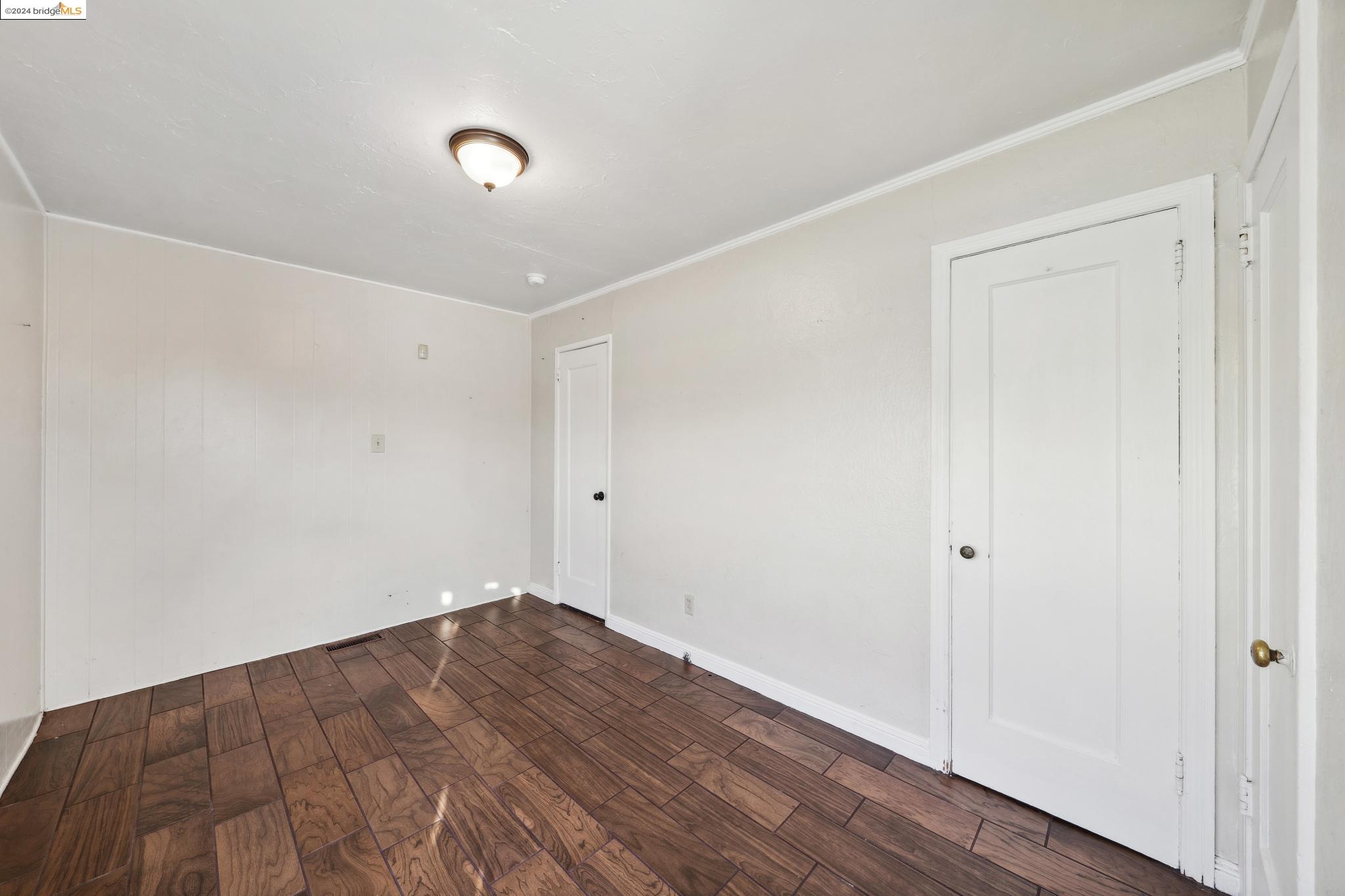 455 Key Blvd