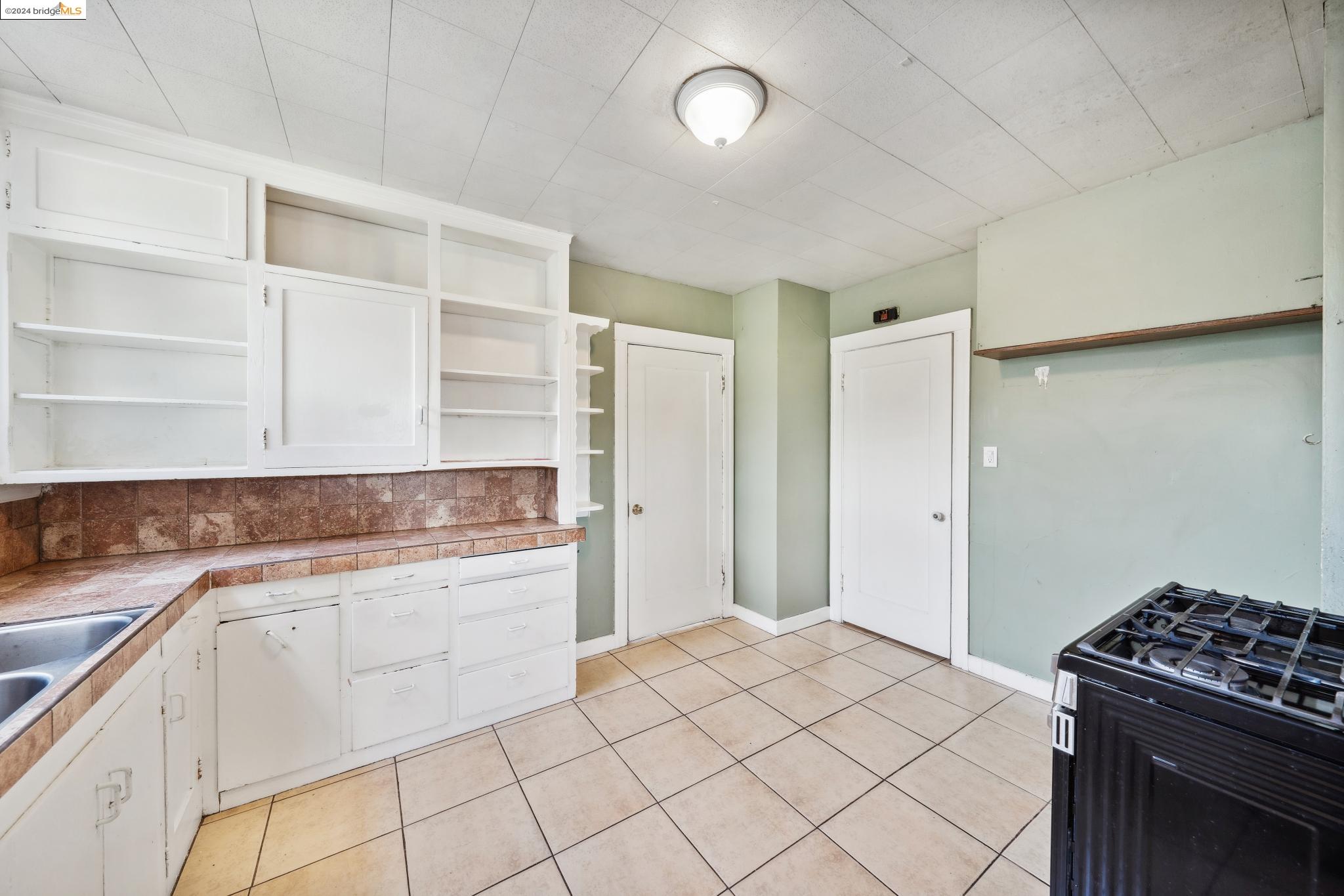 455 Key Blvd