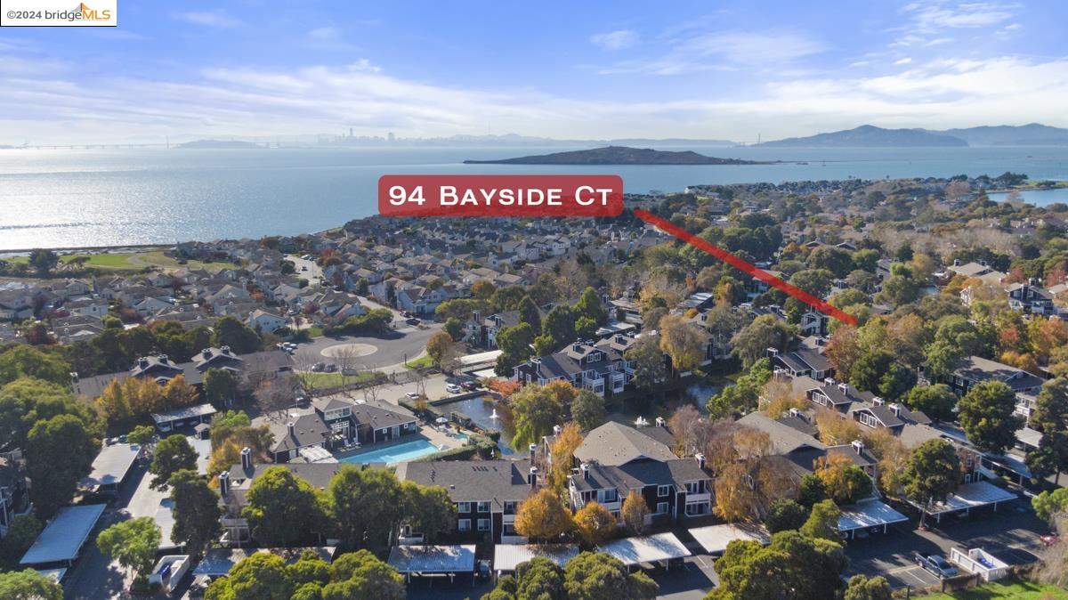 94 Bayside Ct