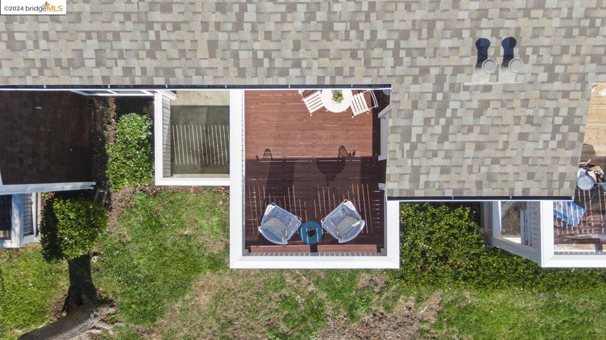 94 Bayside Ct