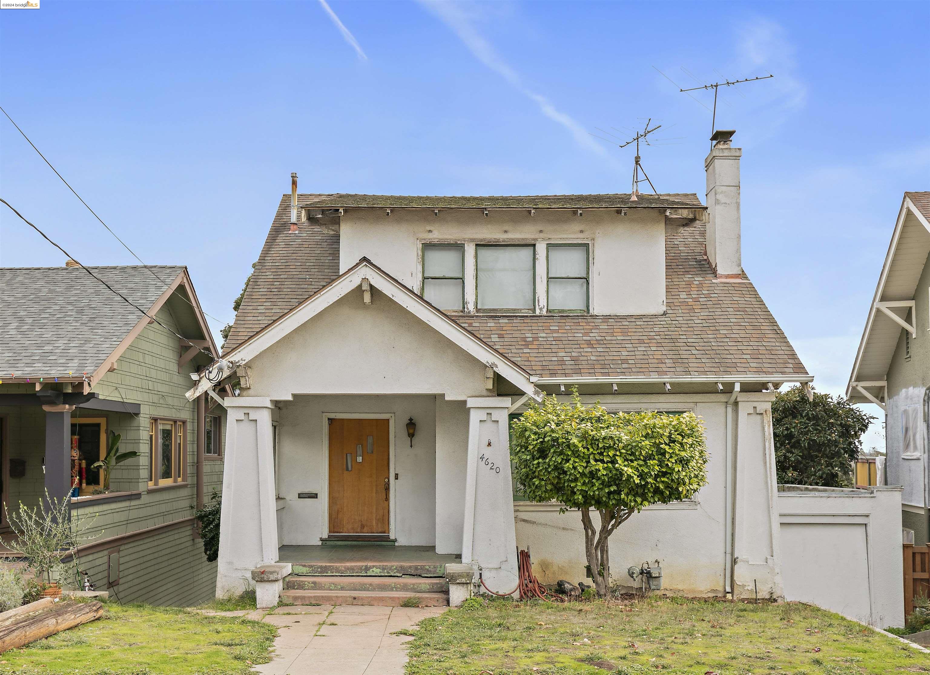 4620 Dolores Ave