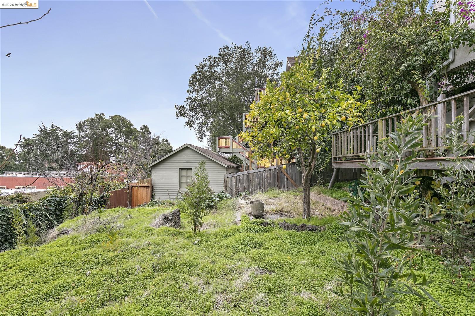 4620 Dolores Ave