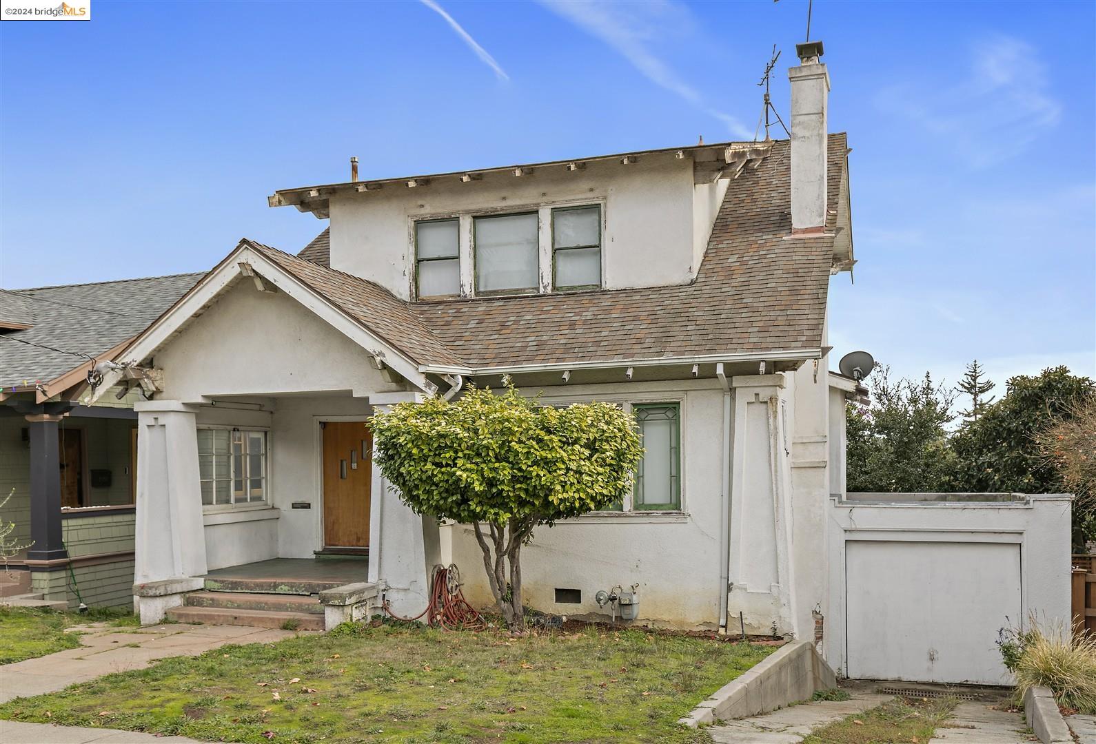 4620 Dolores Ave