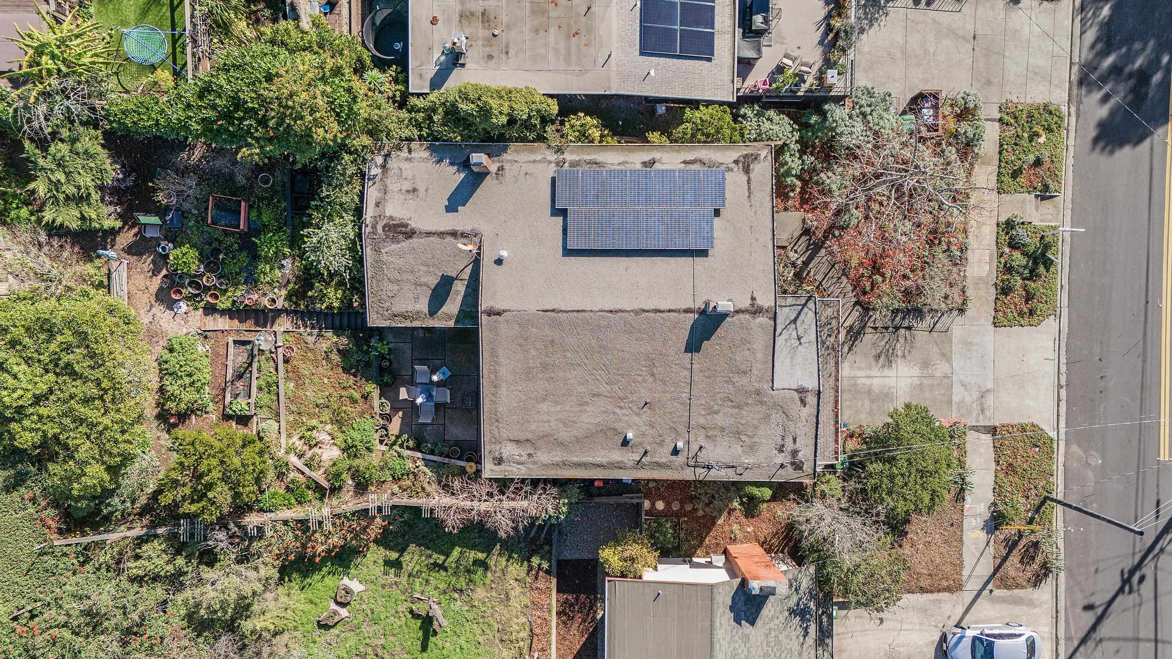 663 Grizzly Peak Blvd