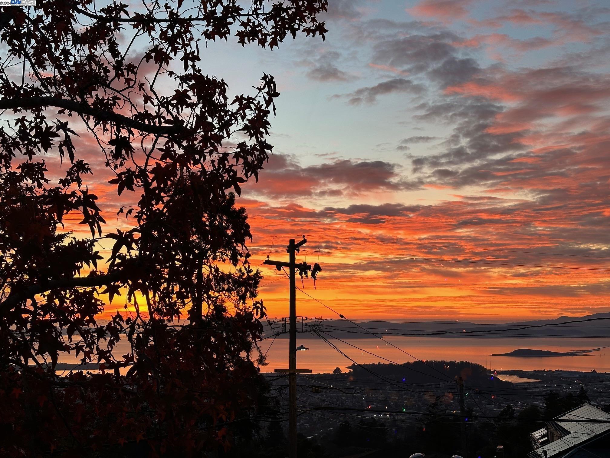 663 Grizzly Peak Blvd