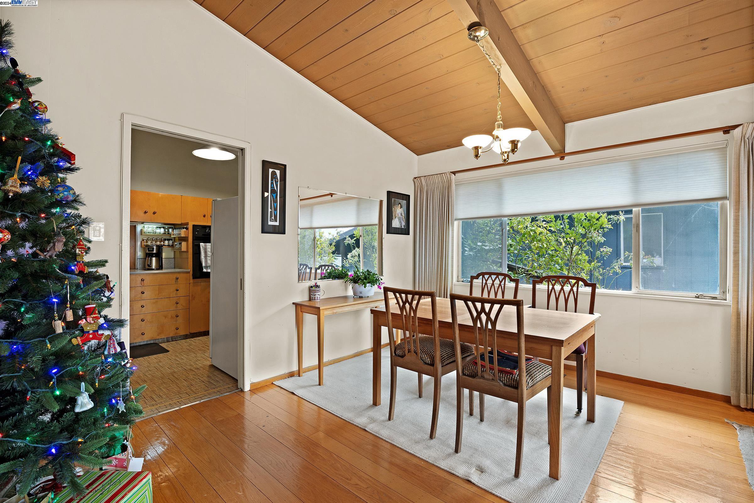 663 Grizzly Peak Blvd