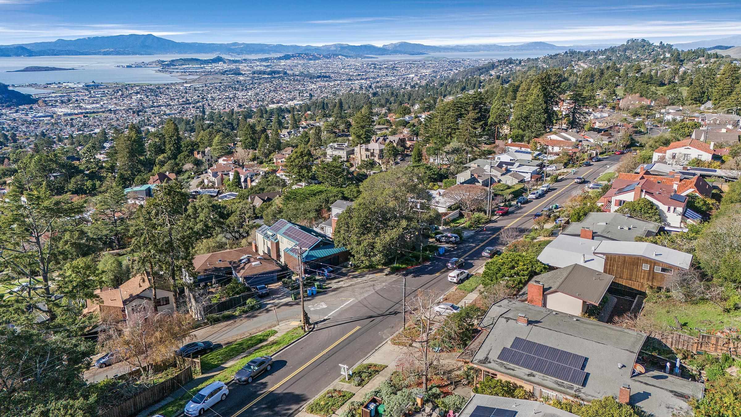 663 Grizzly Peak Blvd