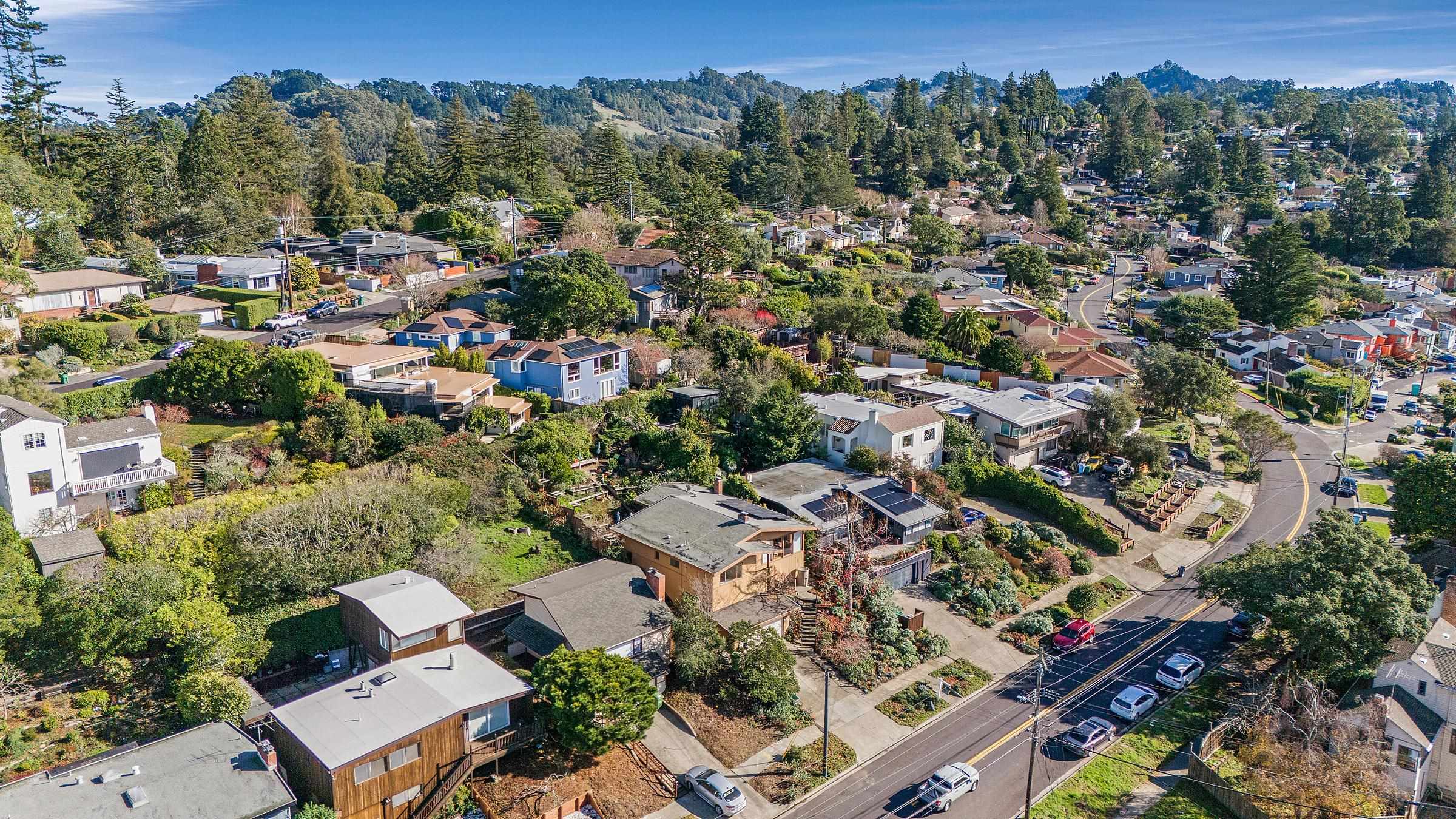 663 Grizzly Peak Blvd