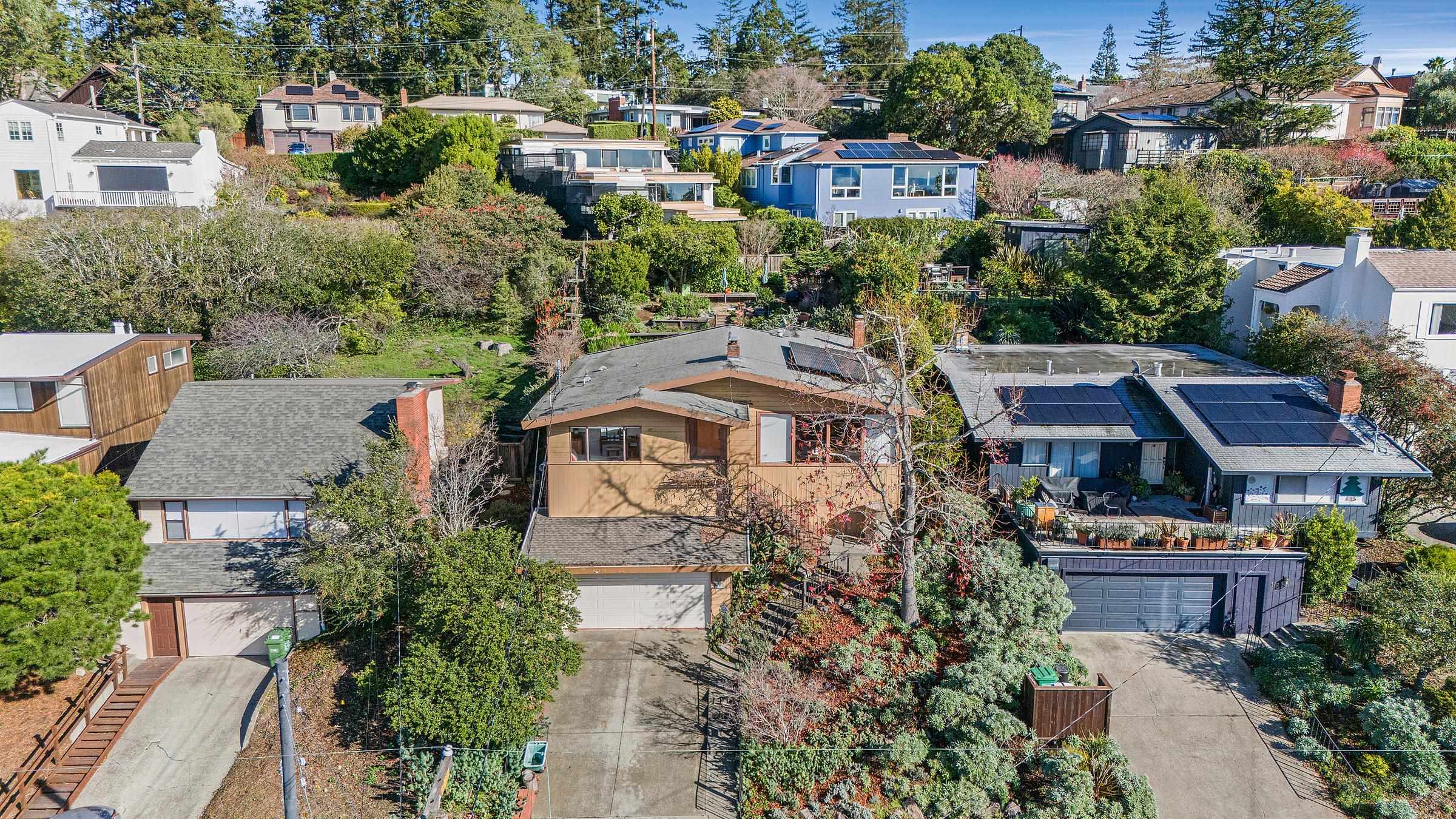 663 Grizzly Peak Blvd