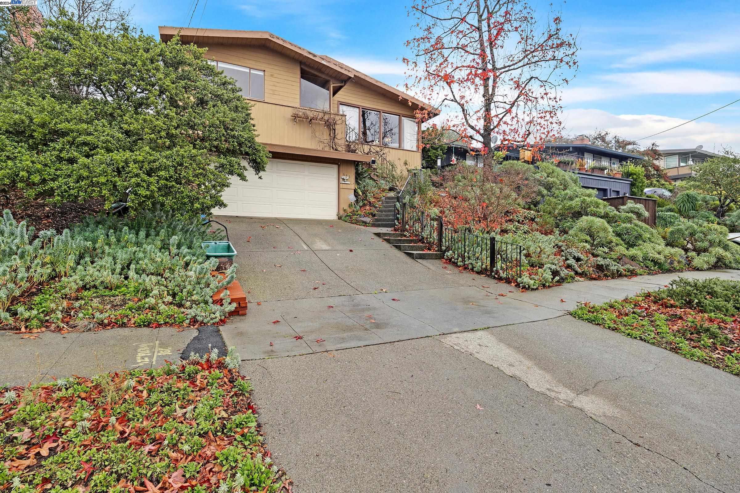 663 Grizzly Peak Blvd